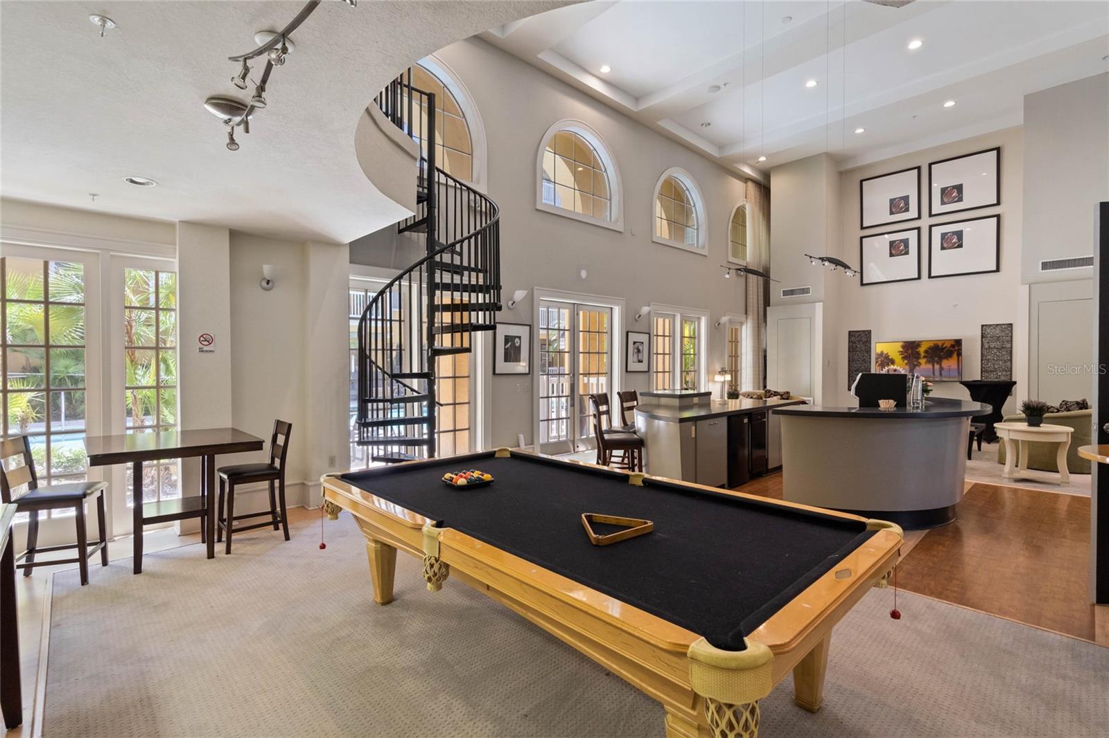 860 N ORANGE AVE #353