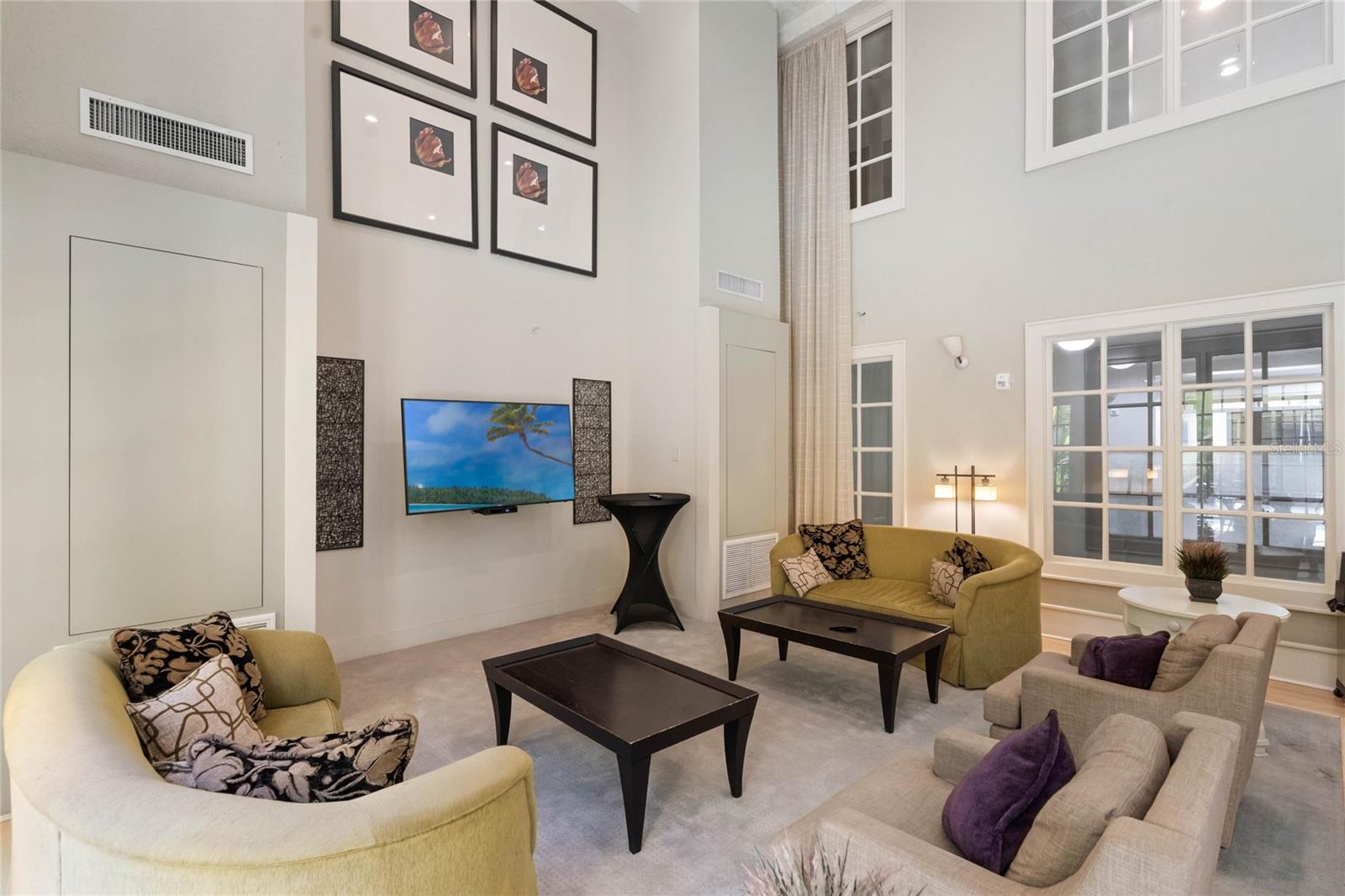 860 N ORANGE AVE #353