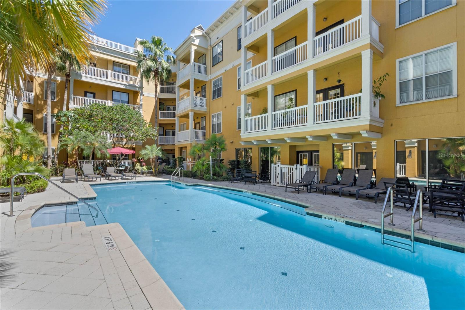 860 N ORANGE AVE #353