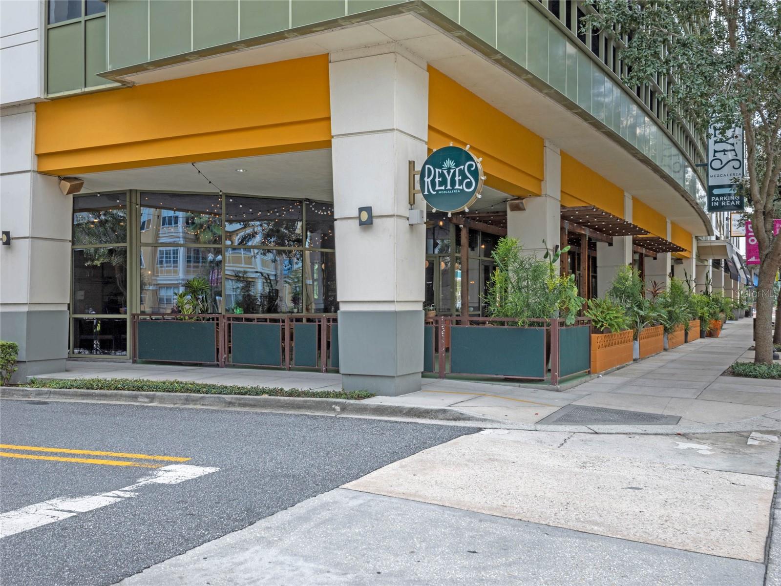 860 N ORANGE AVE #353