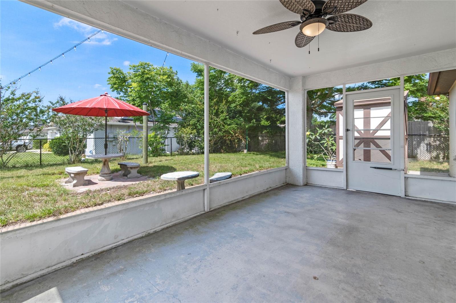 1598 BISMARCK DR