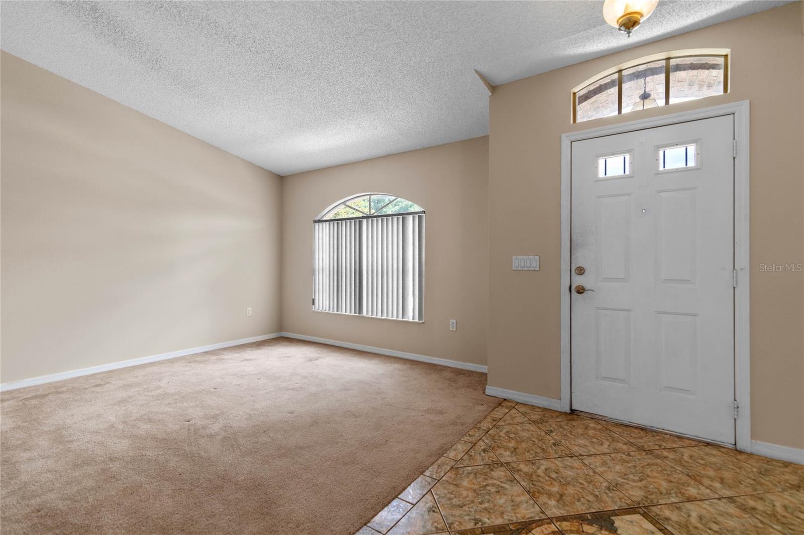 1598 BISMARCK DR
