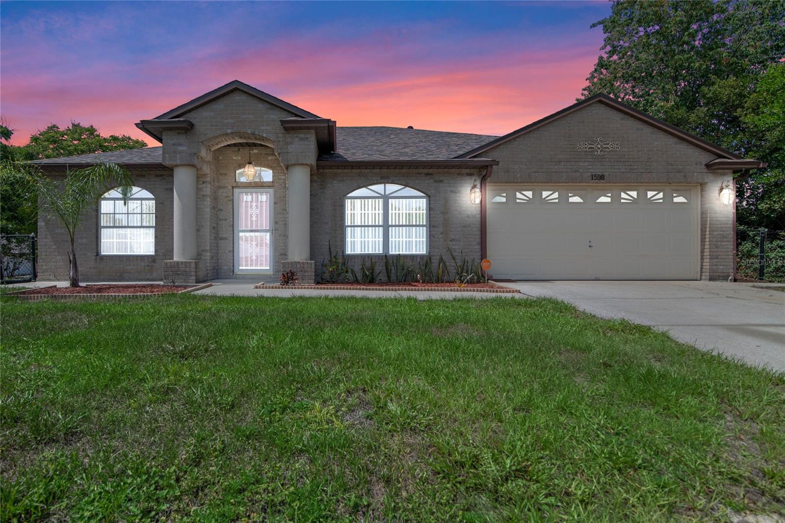 1598 BISMARCK DR