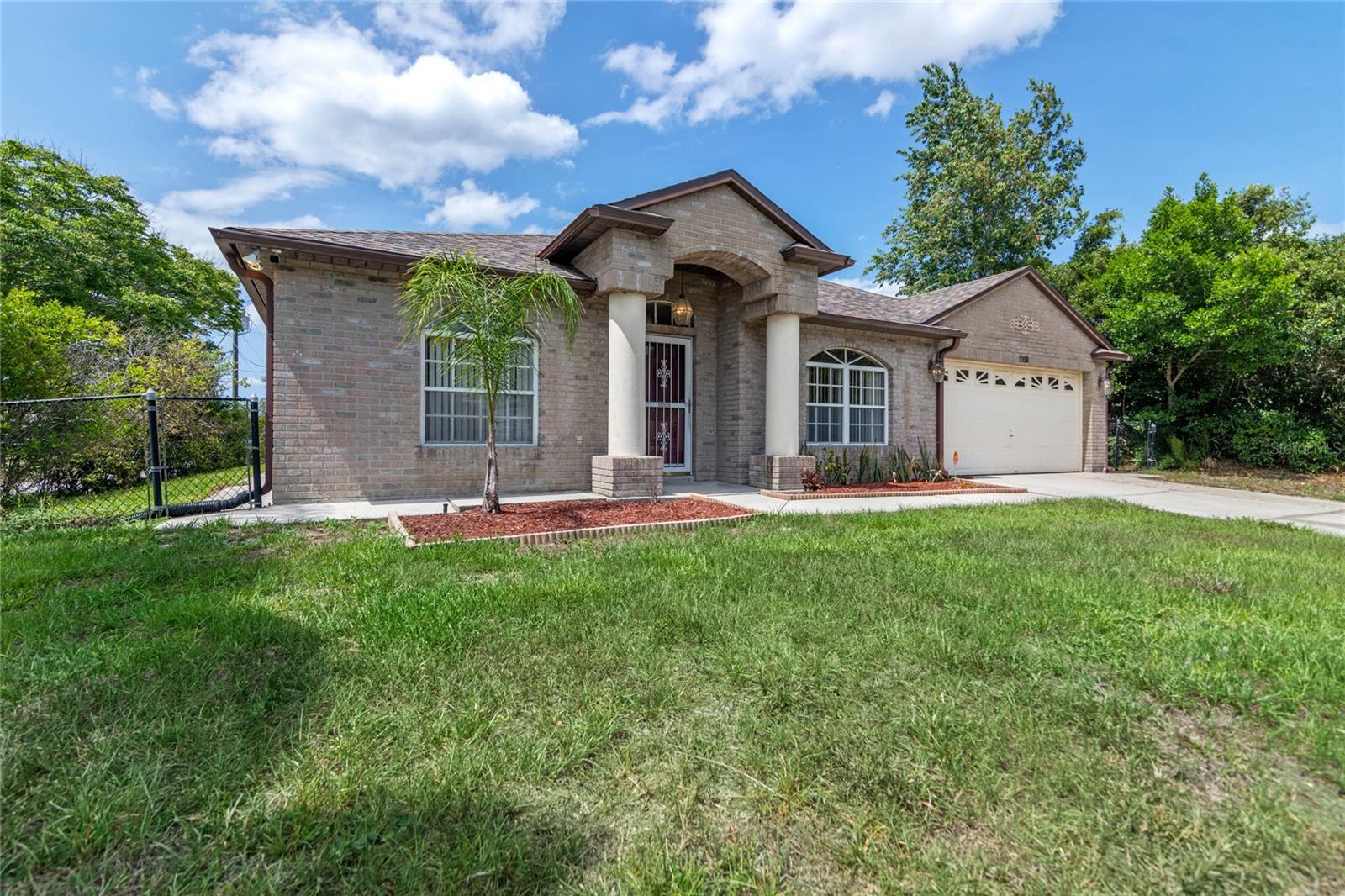 1598 BISMARCK DR