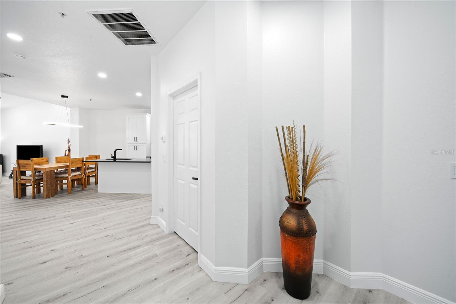 444 CRUZ BAY CIR