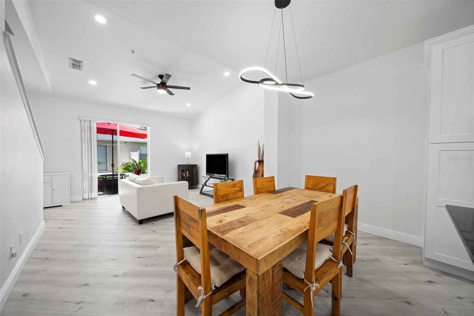444 CRUZ BAY CIR