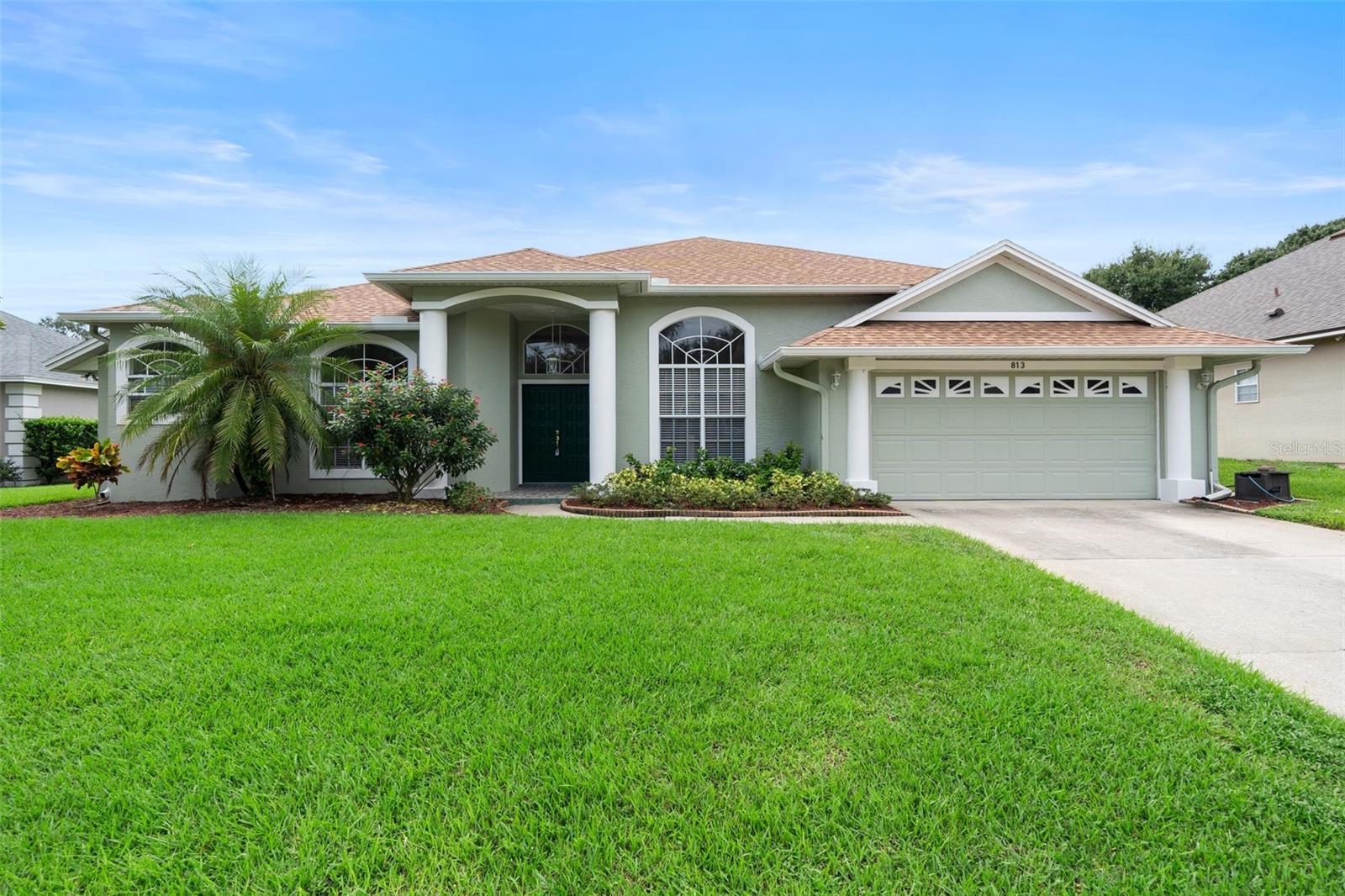 813 EAGLE CLAW CT