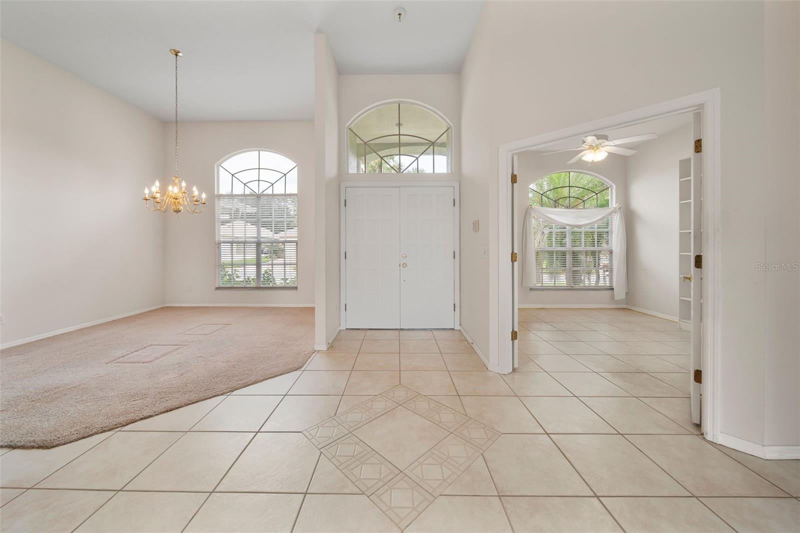813 EAGLE CLAW CT