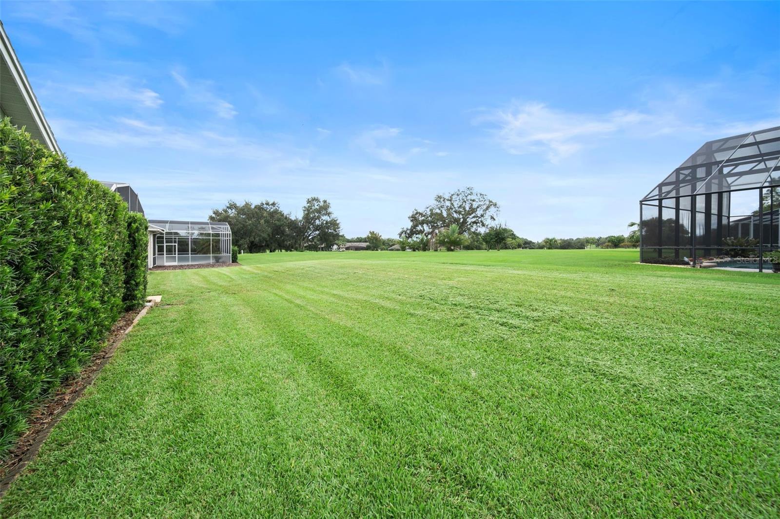 813 EAGLE CLAW CT