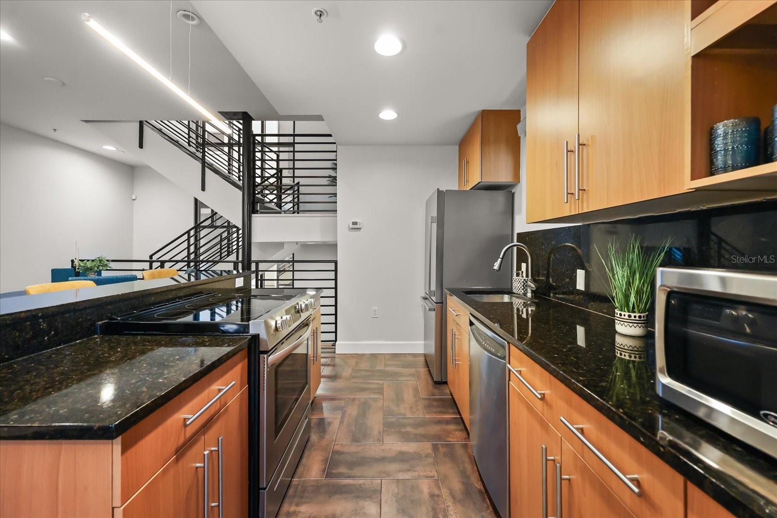 356 S OSCEOLA AVE #19