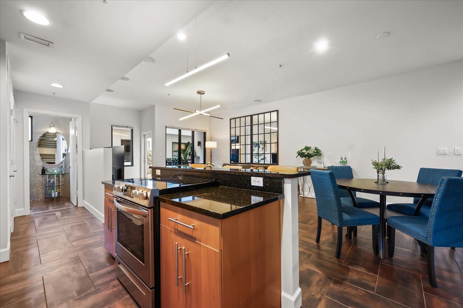 356 S OSCEOLA AVE #19