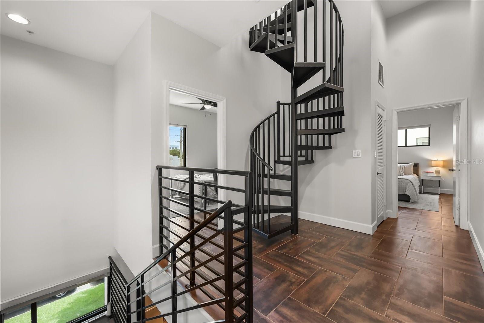 356 S OSCEOLA AVE #19