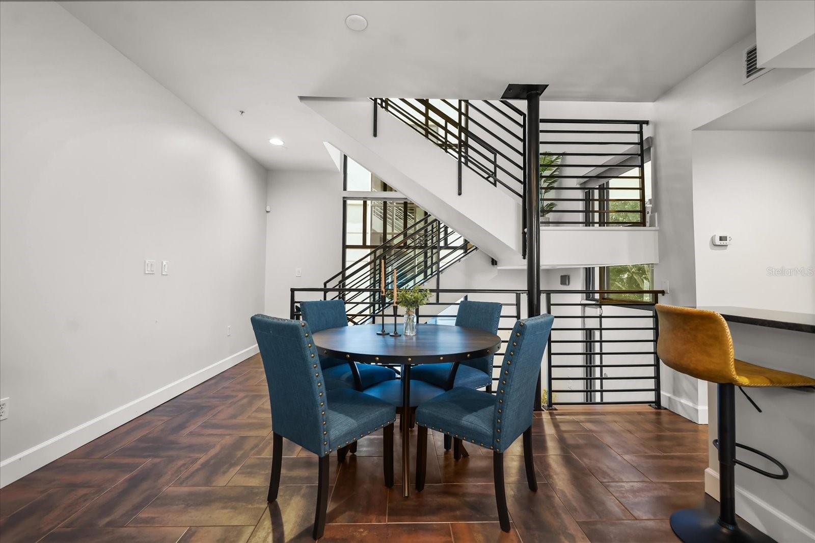 356 S OSCEOLA AVE #19