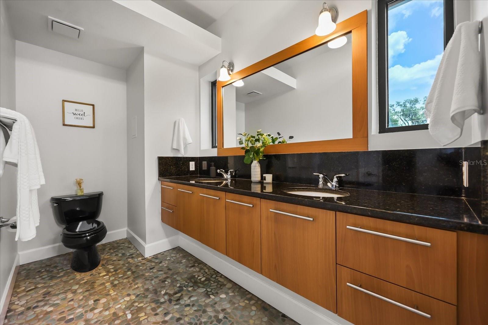 356 S OSCEOLA AVE #19