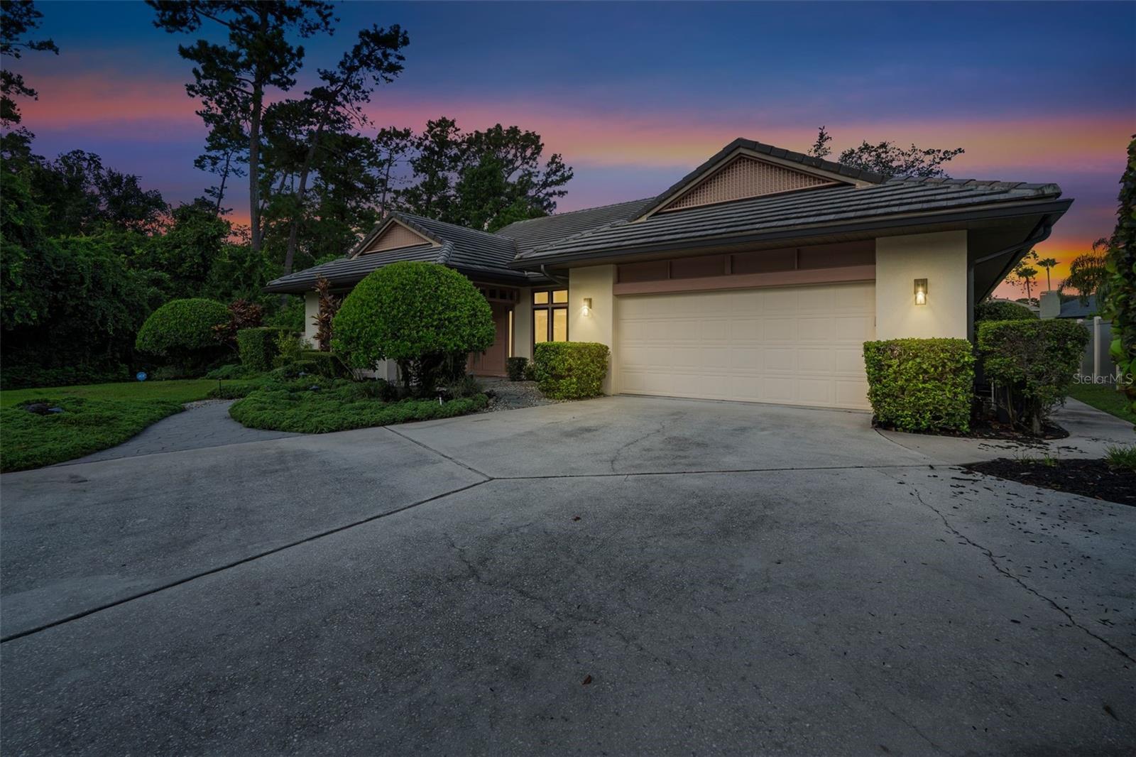 5701 ALOMA WOODS BLVD