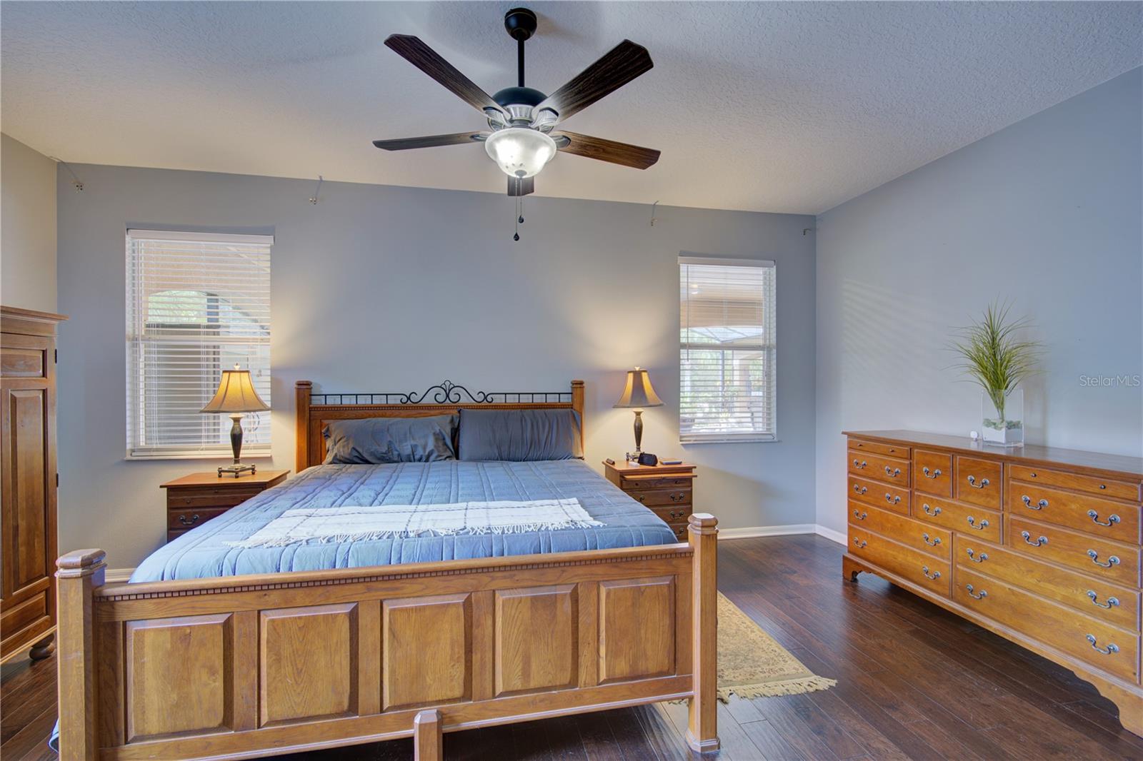 1422 ANNA CATHERINE DR