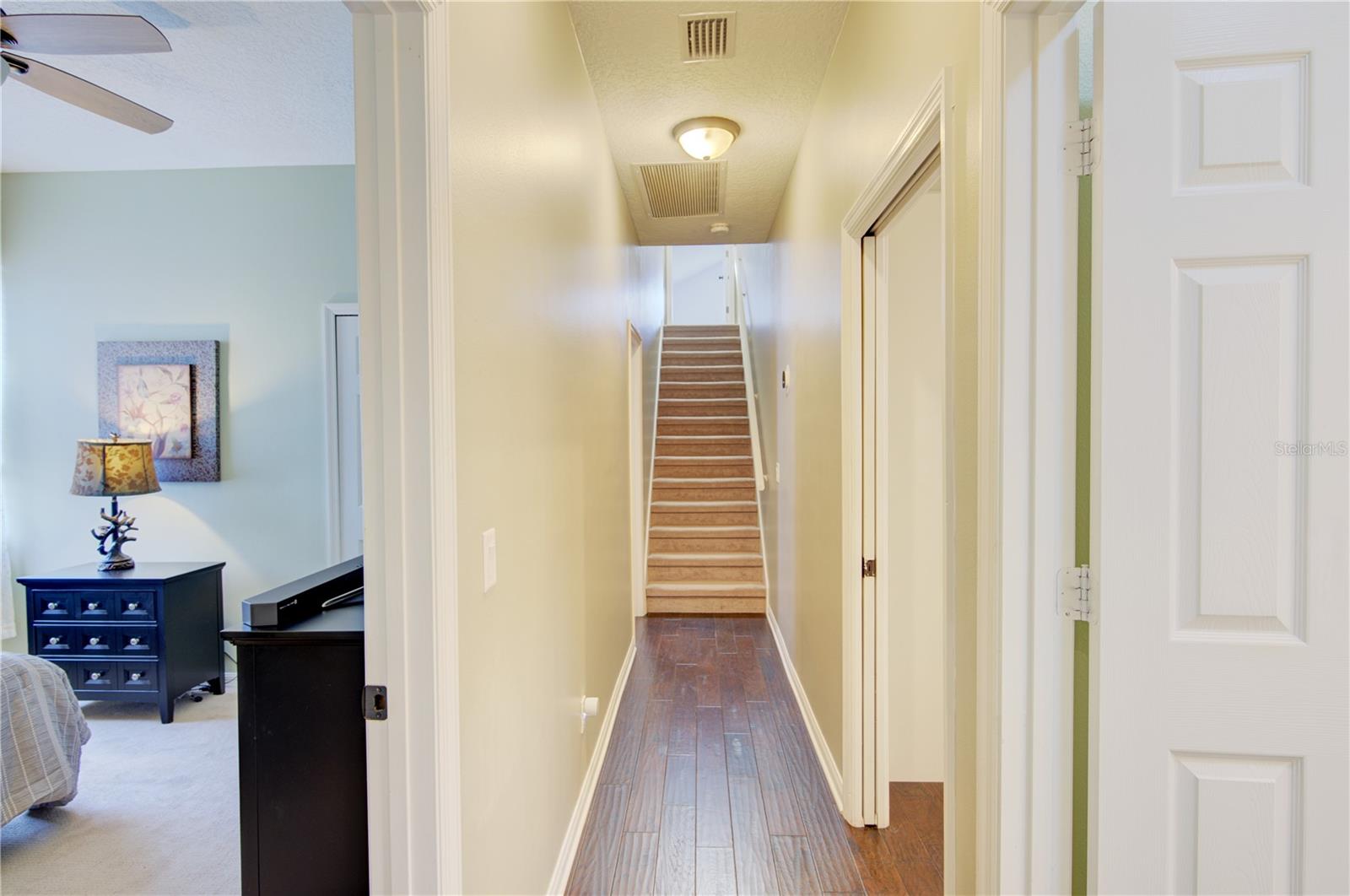 1422 ANNA CATHERINE DR