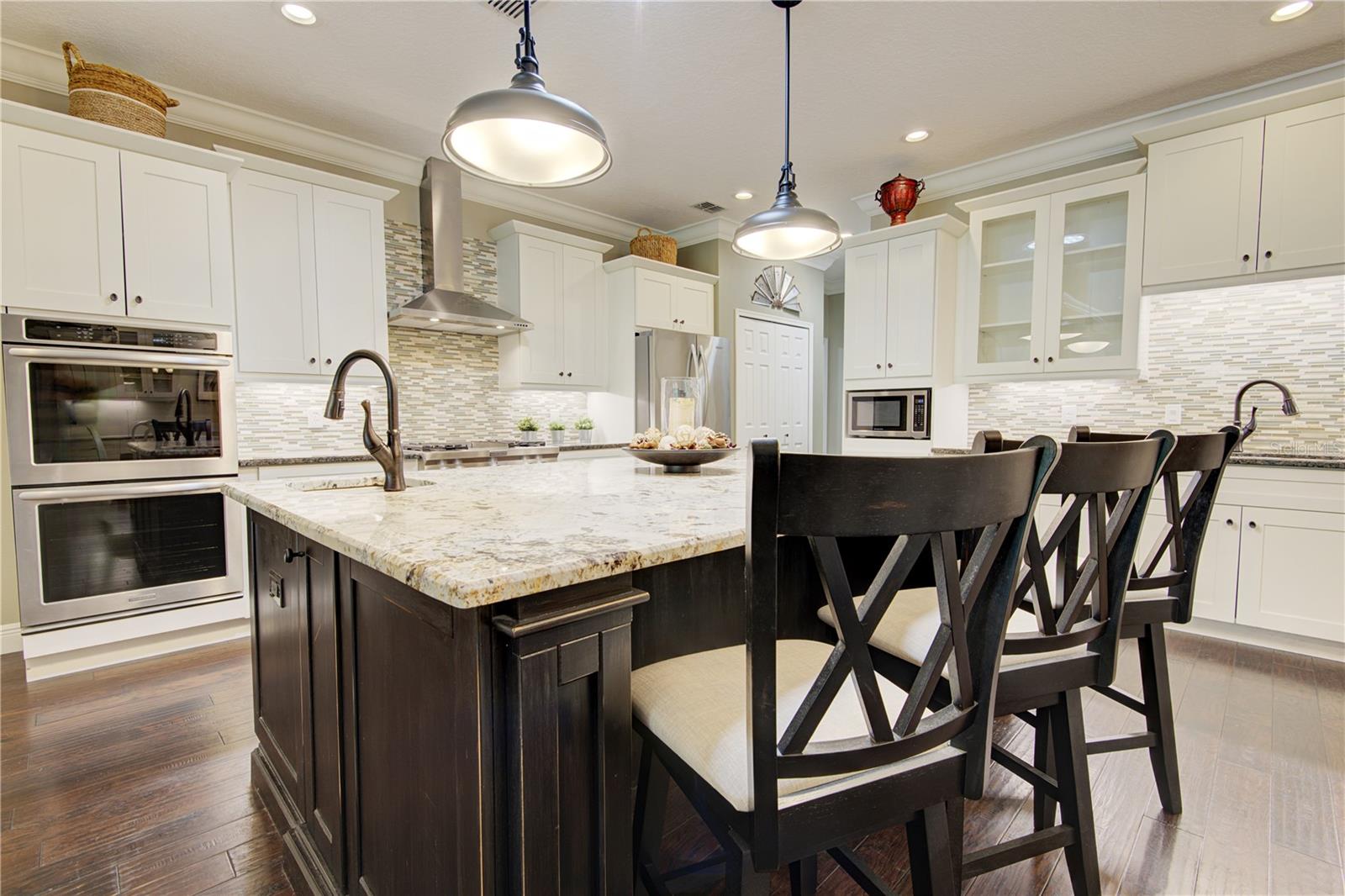 1422 ANNA CATHERINE DR