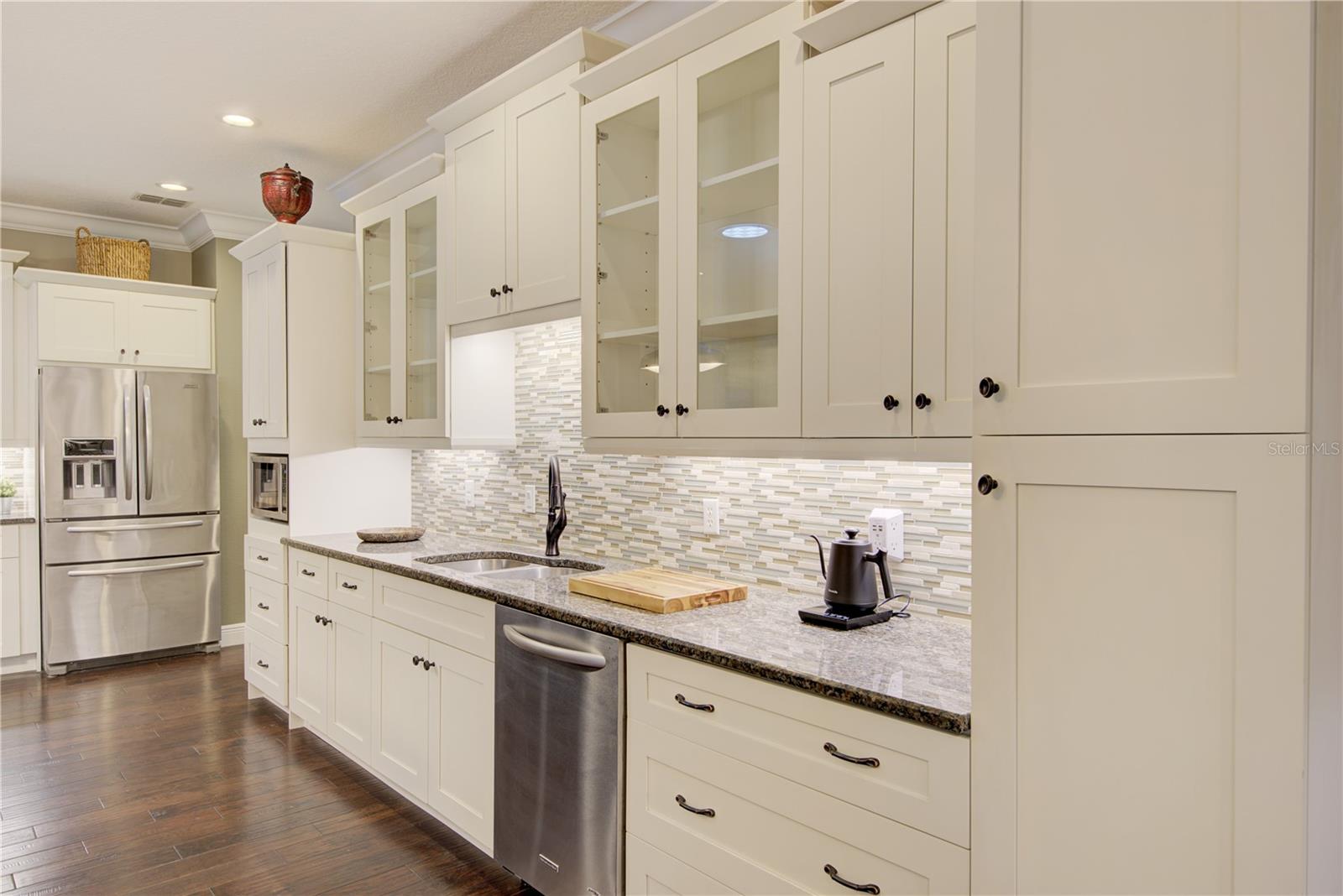1422 ANNA CATHERINE DR
