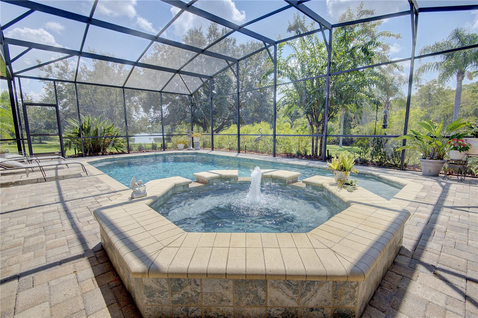 1422 ANNA CATHERINE DR