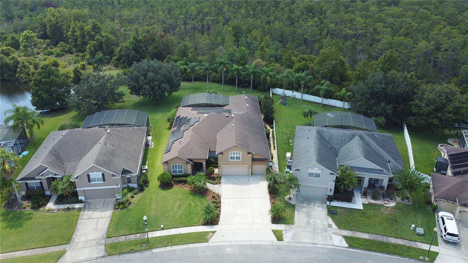 1422 ANNA CATHERINE DR