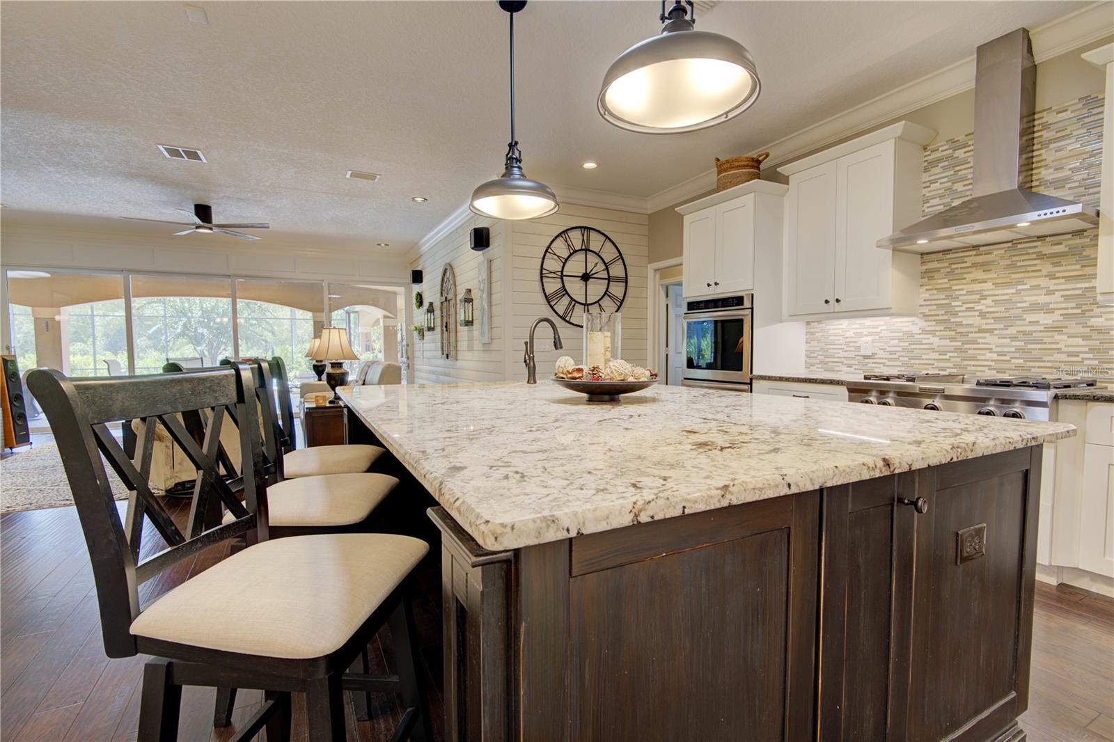 1422 ANNA CATHERINE DR