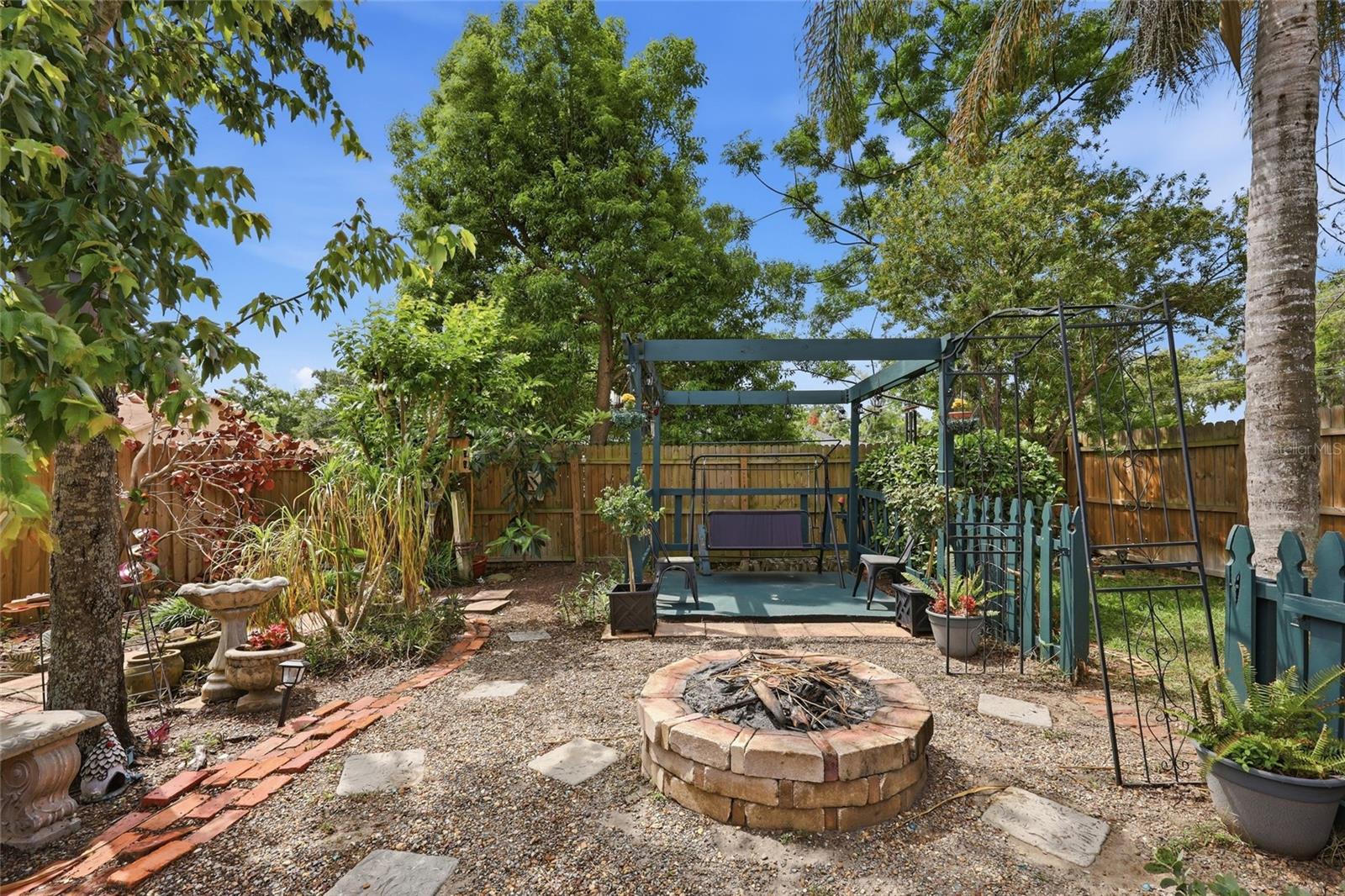 993 WILDFLOWER WAY