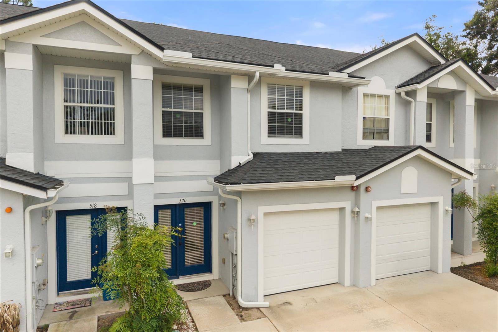 520 MAJESTIC WAY