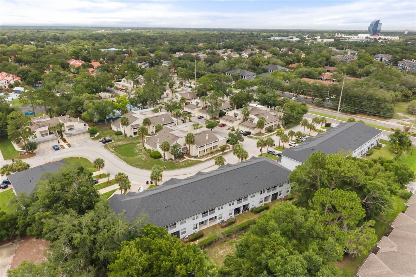 520 MAJESTIC WAY