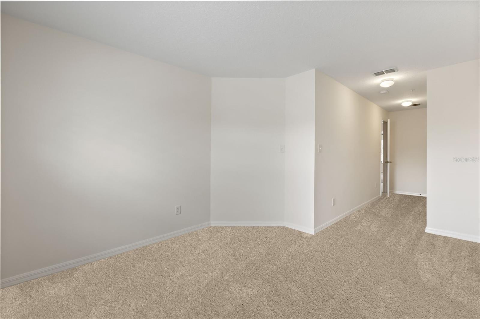 520 MAJESTIC WAY