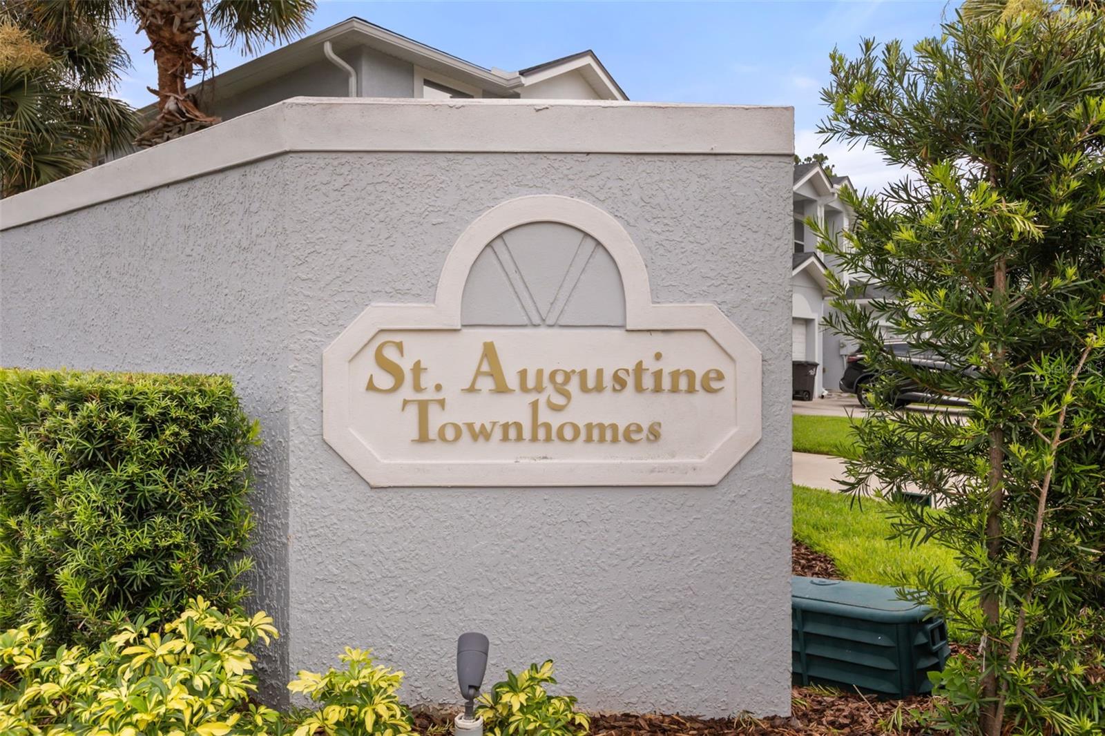 520 MAJESTIC WAY