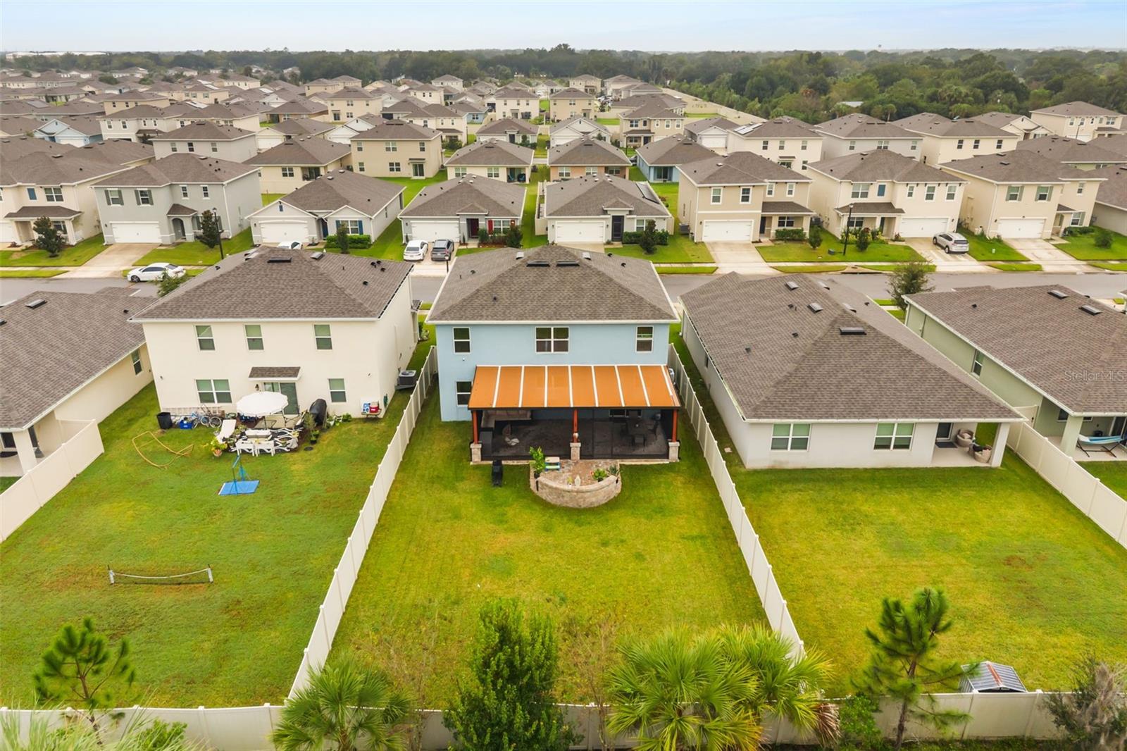 3322 EASTGROVE TER