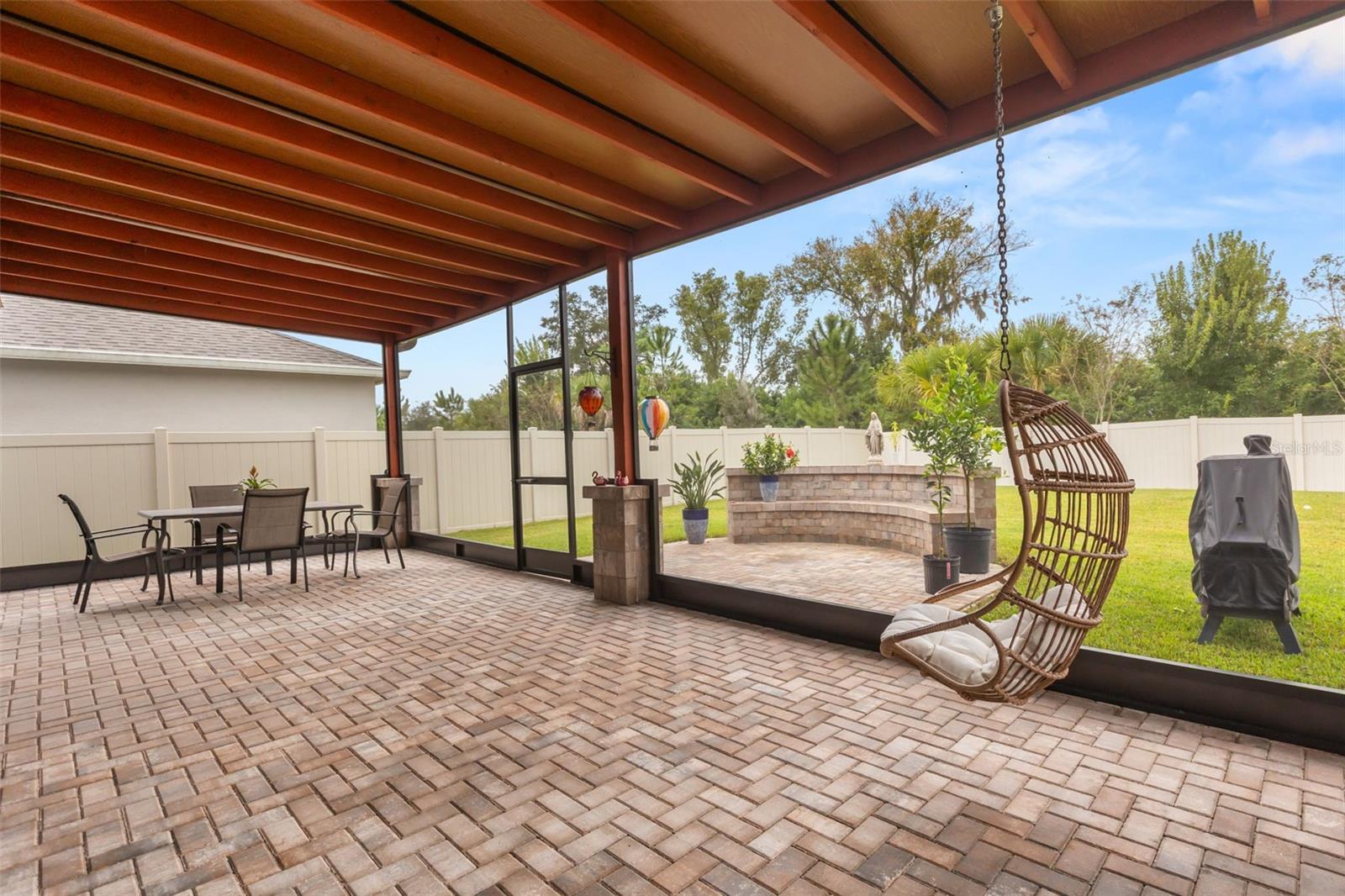3322 EASTGROVE TER