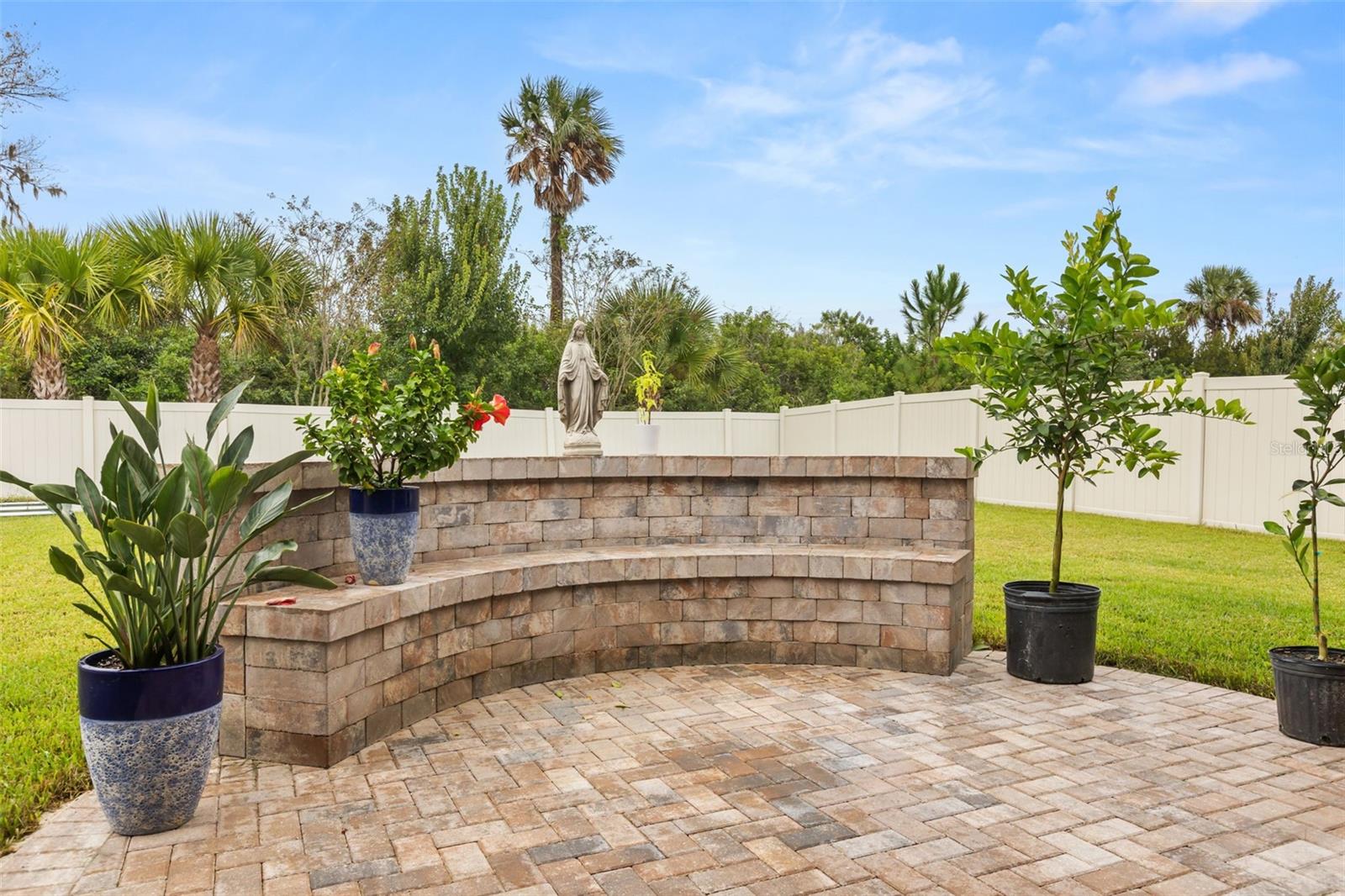 3322 EASTGROVE TER