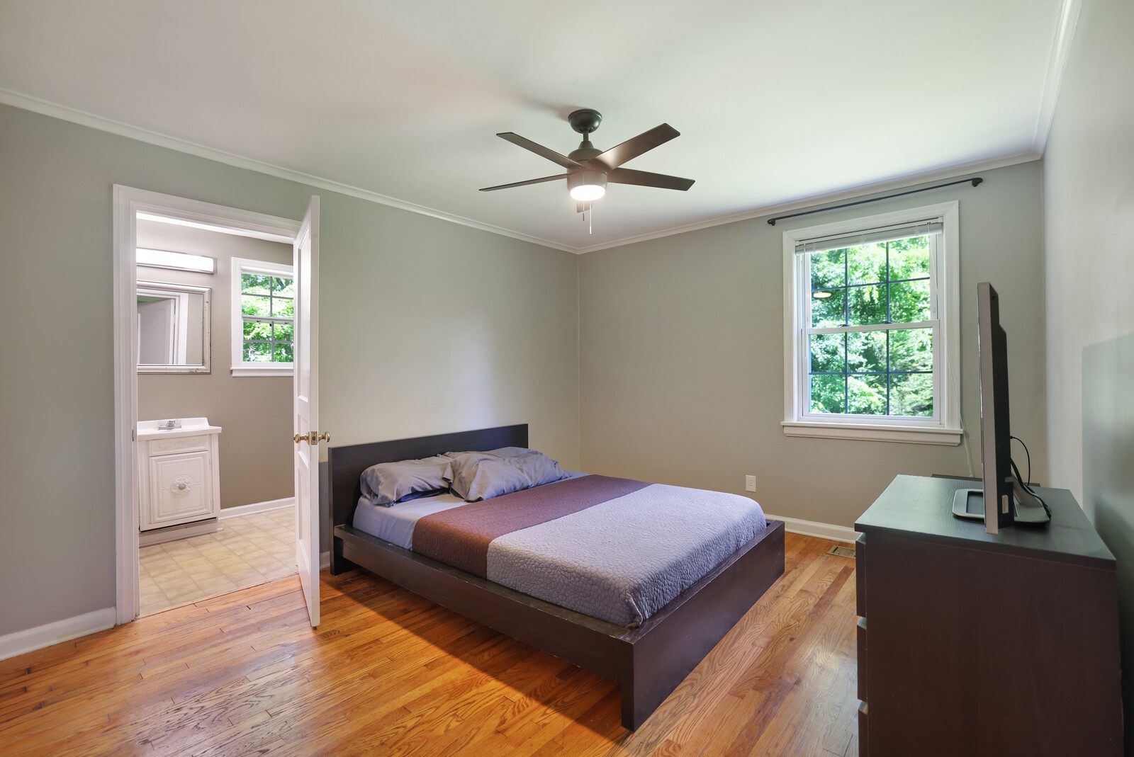 1024 Granada Rd