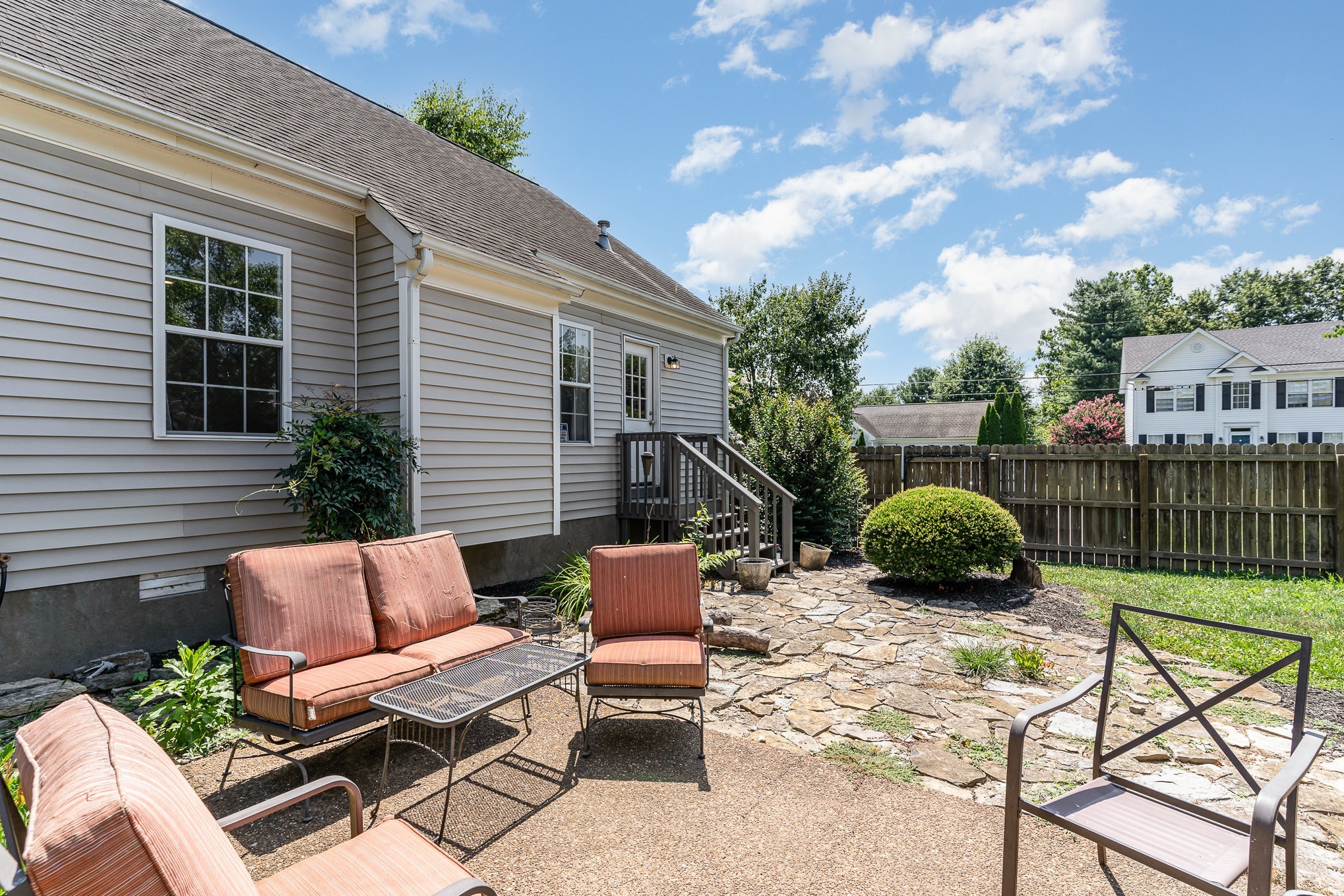 2844 Jessie Ct