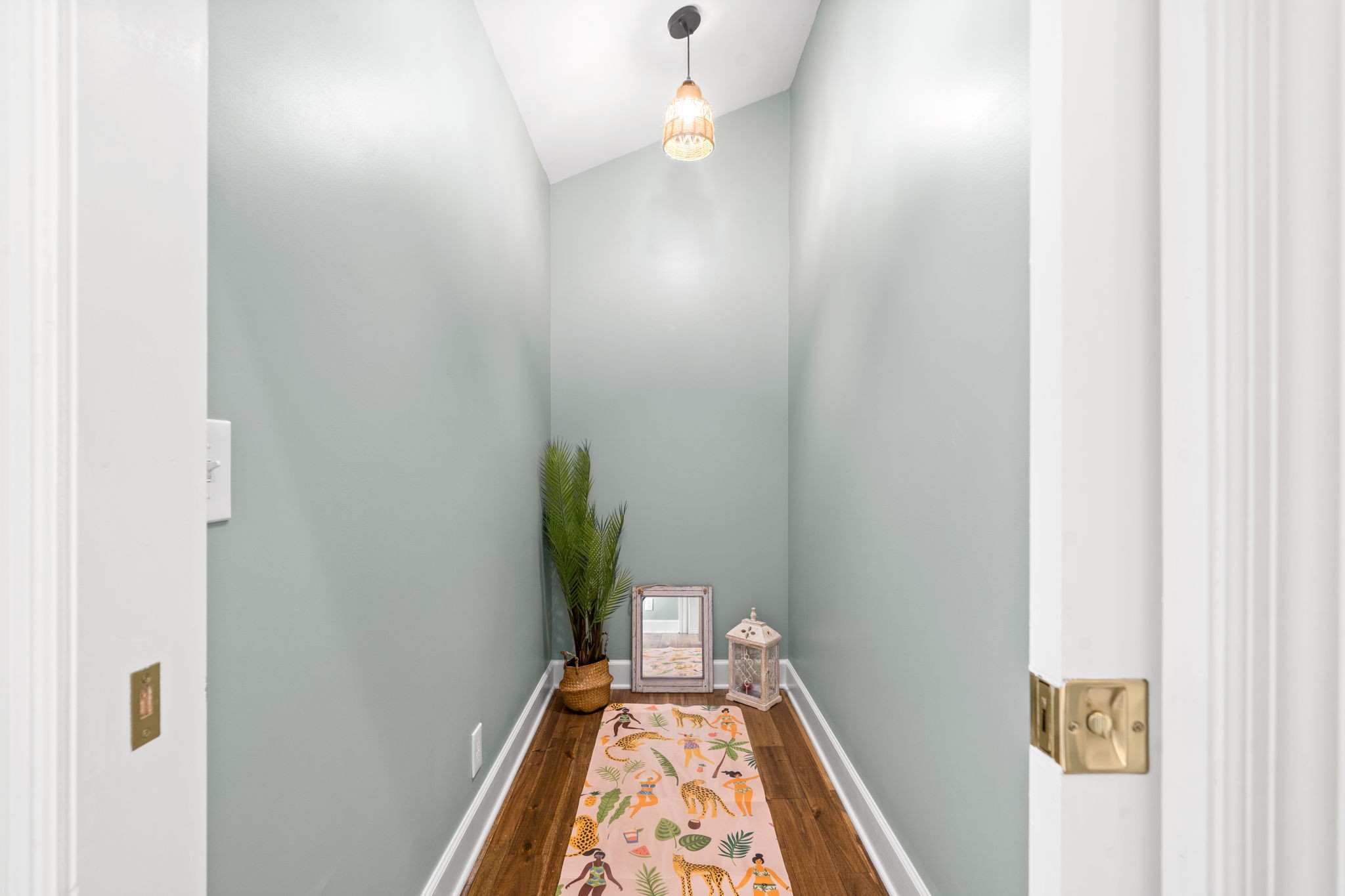 130 43rd Ave, N