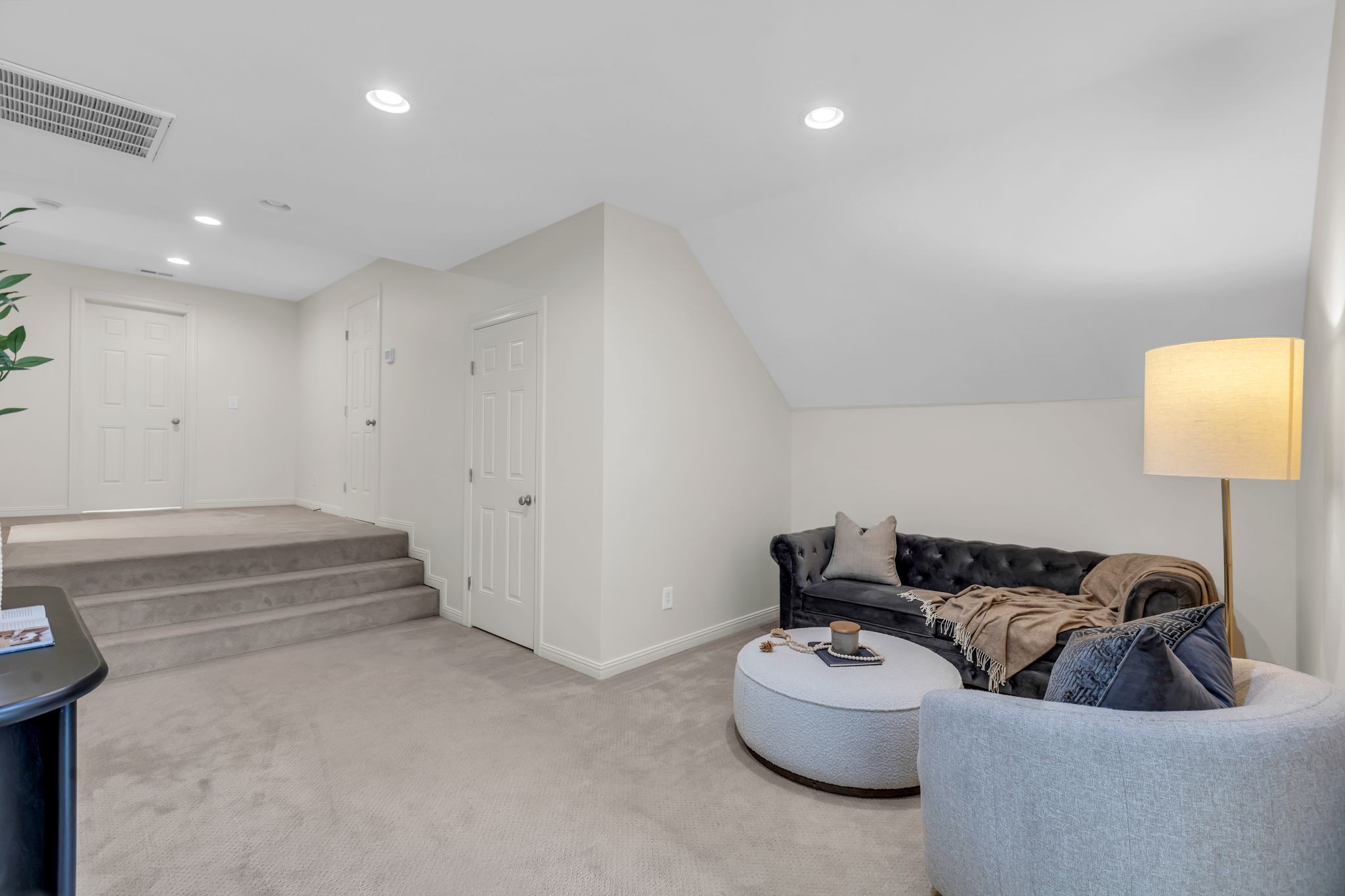 1104 Acklen Ave