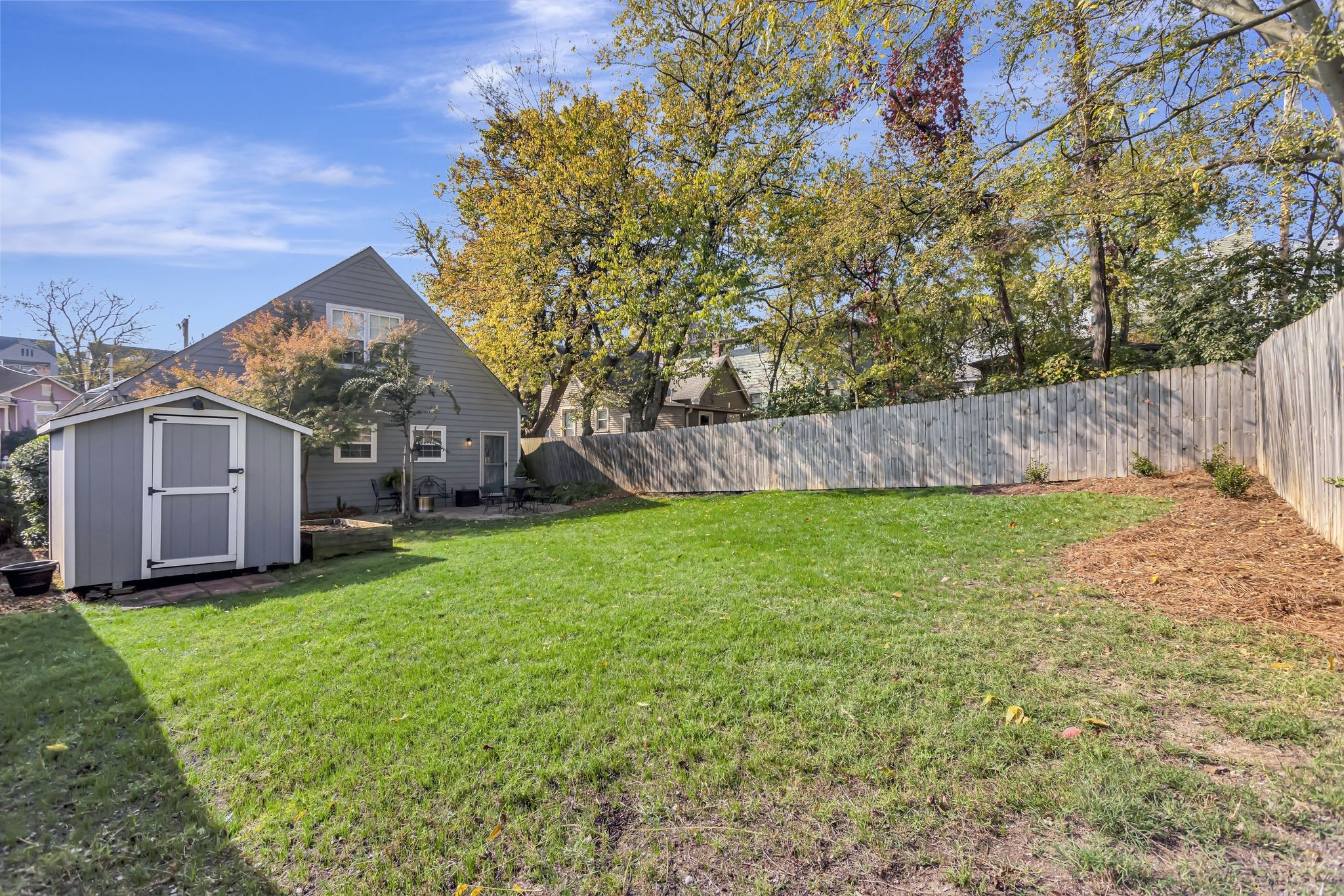 1104 Acklen Ave