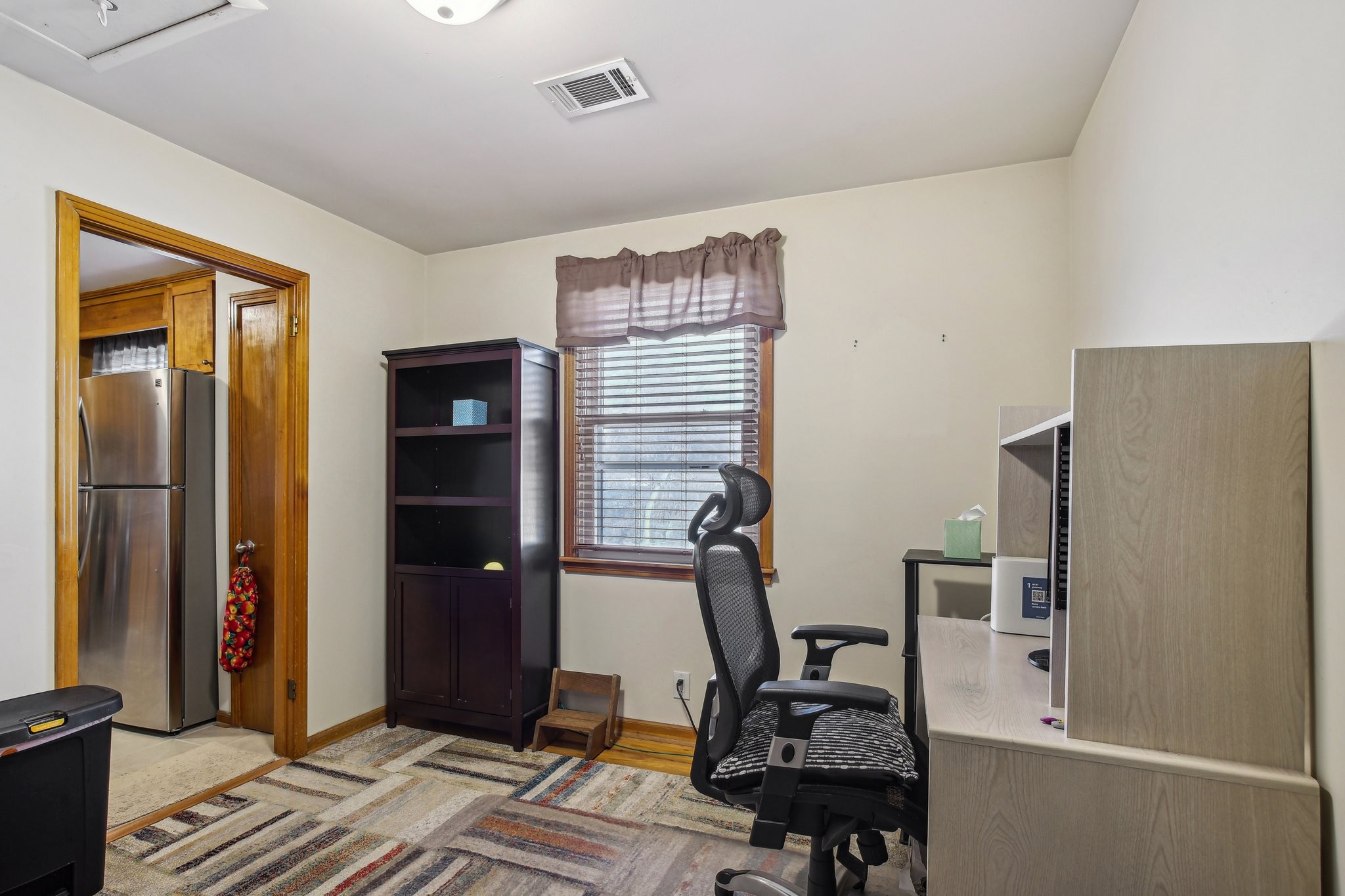 4702 Lori Dr
