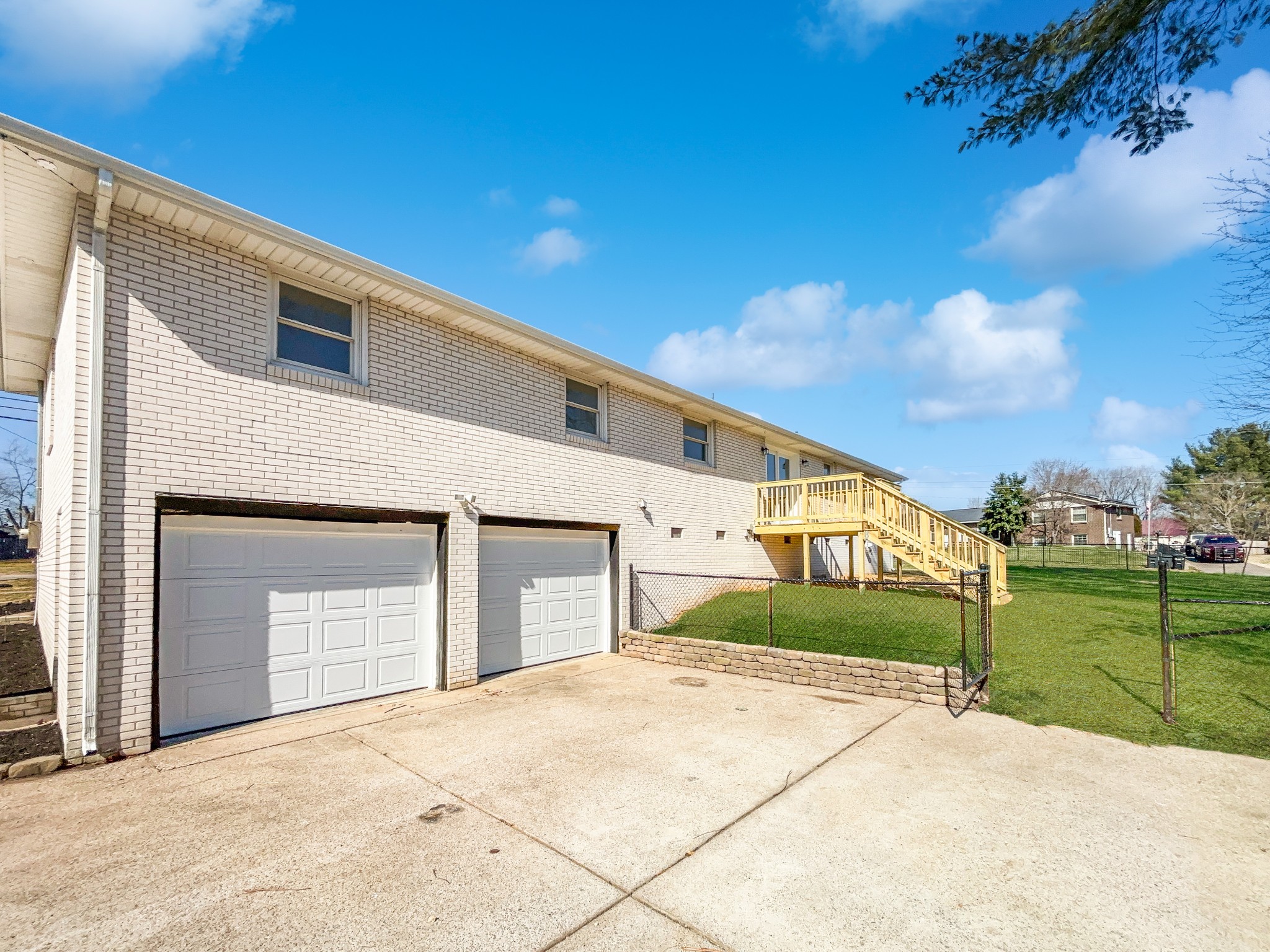 186 Wessington Pl