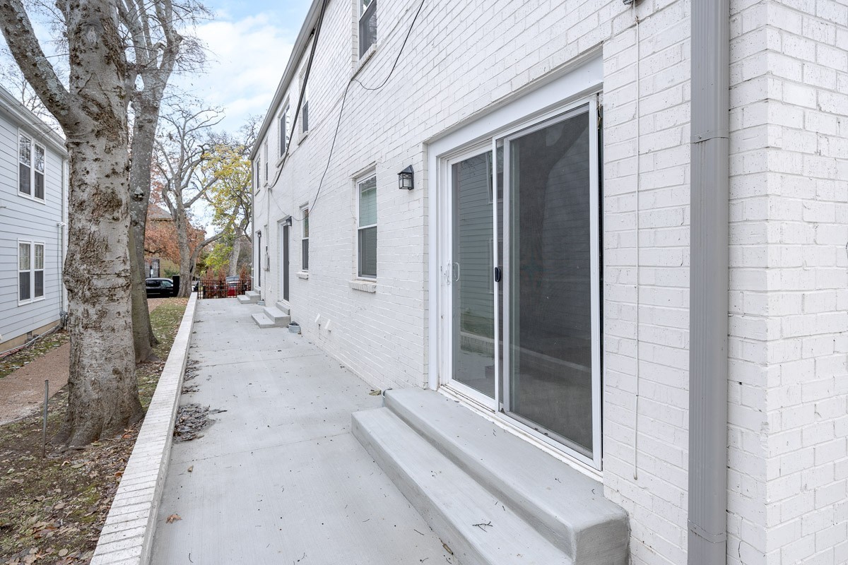 2129 Acklen Ave Unit: 1