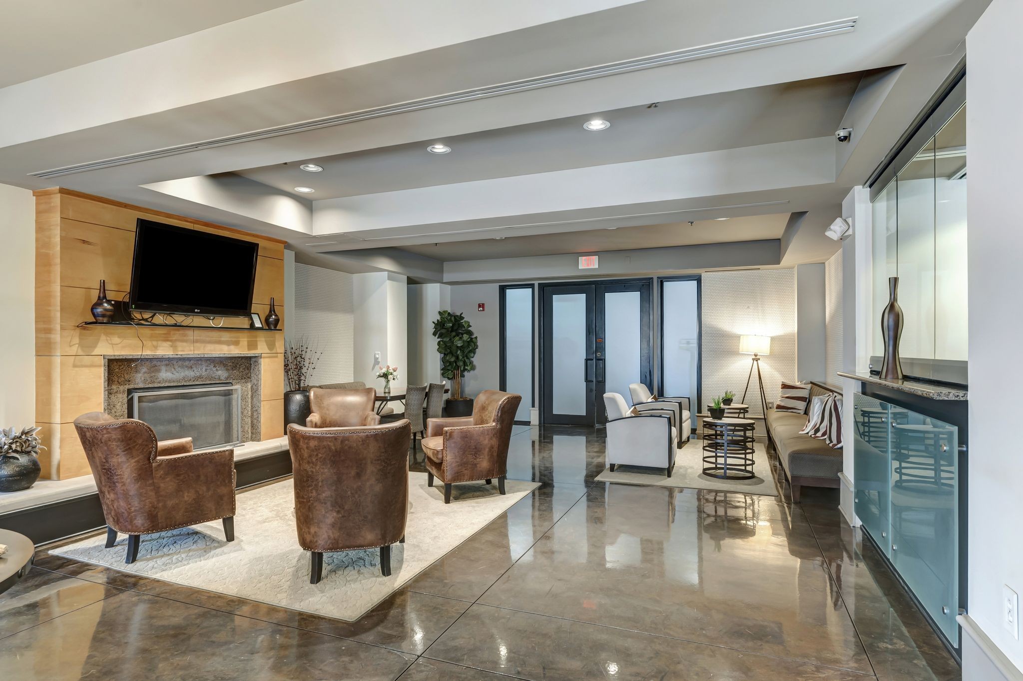 1803 Broadway Unit: 219