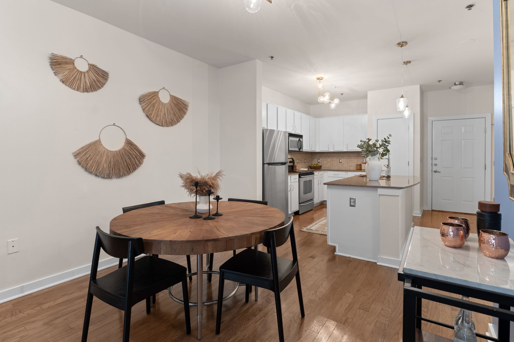 1803 Broadway Unit: 219