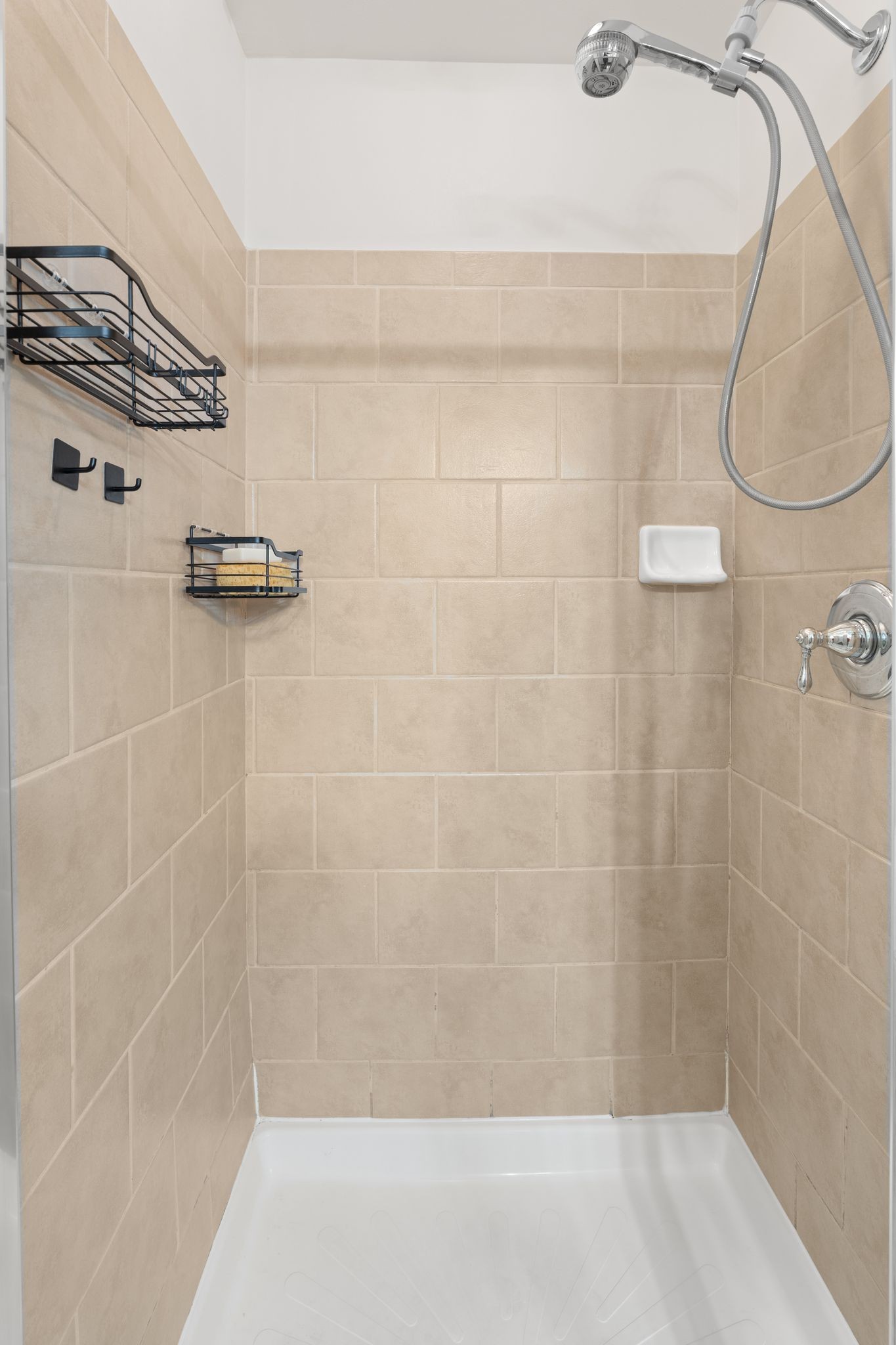 1803 Broadway Unit: 219