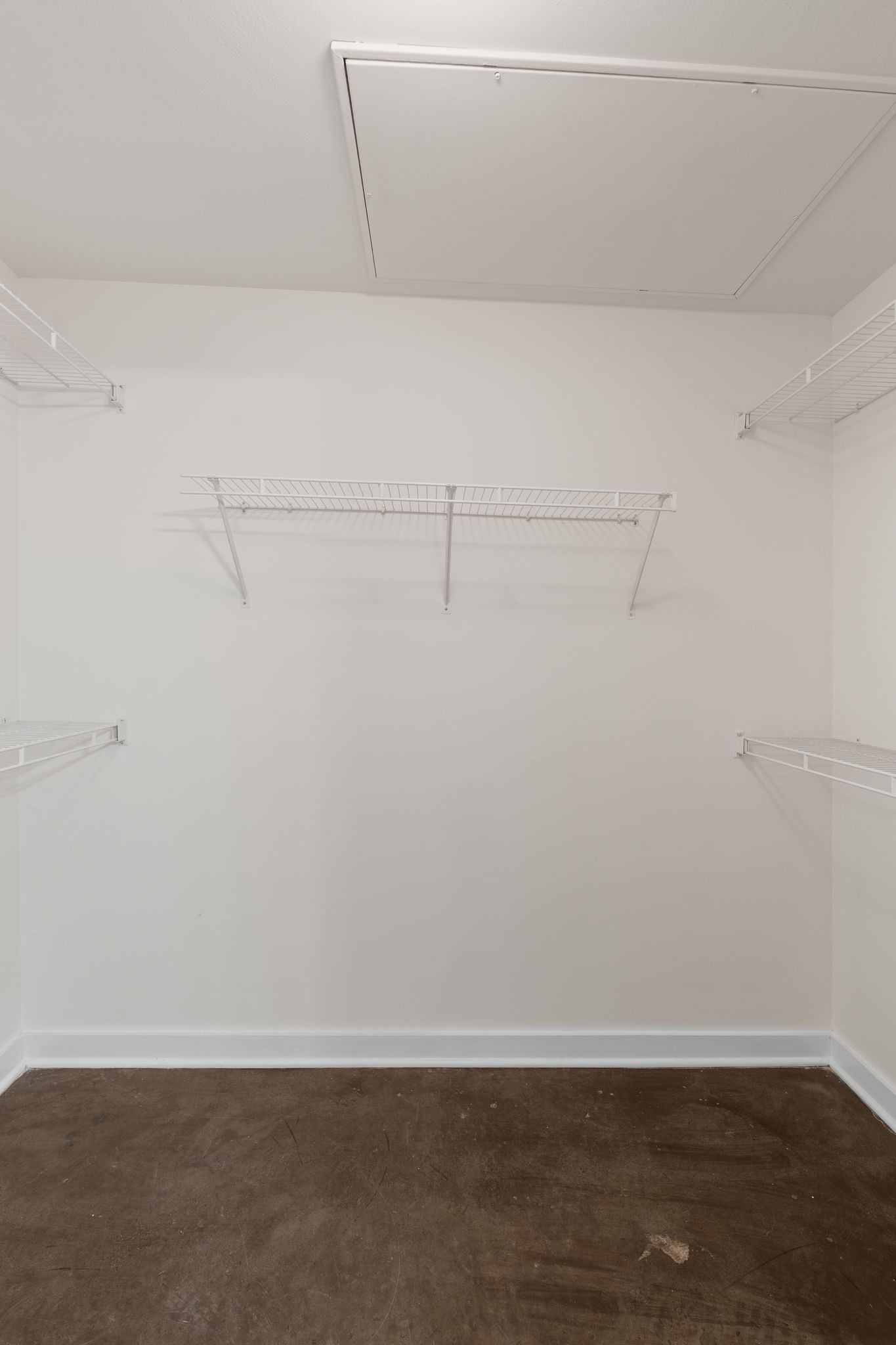 1803 Broadway Unit: 219