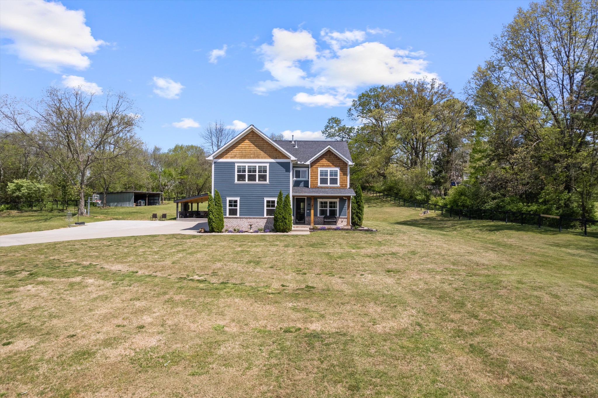3181 Old Lebanon Dirt Rd