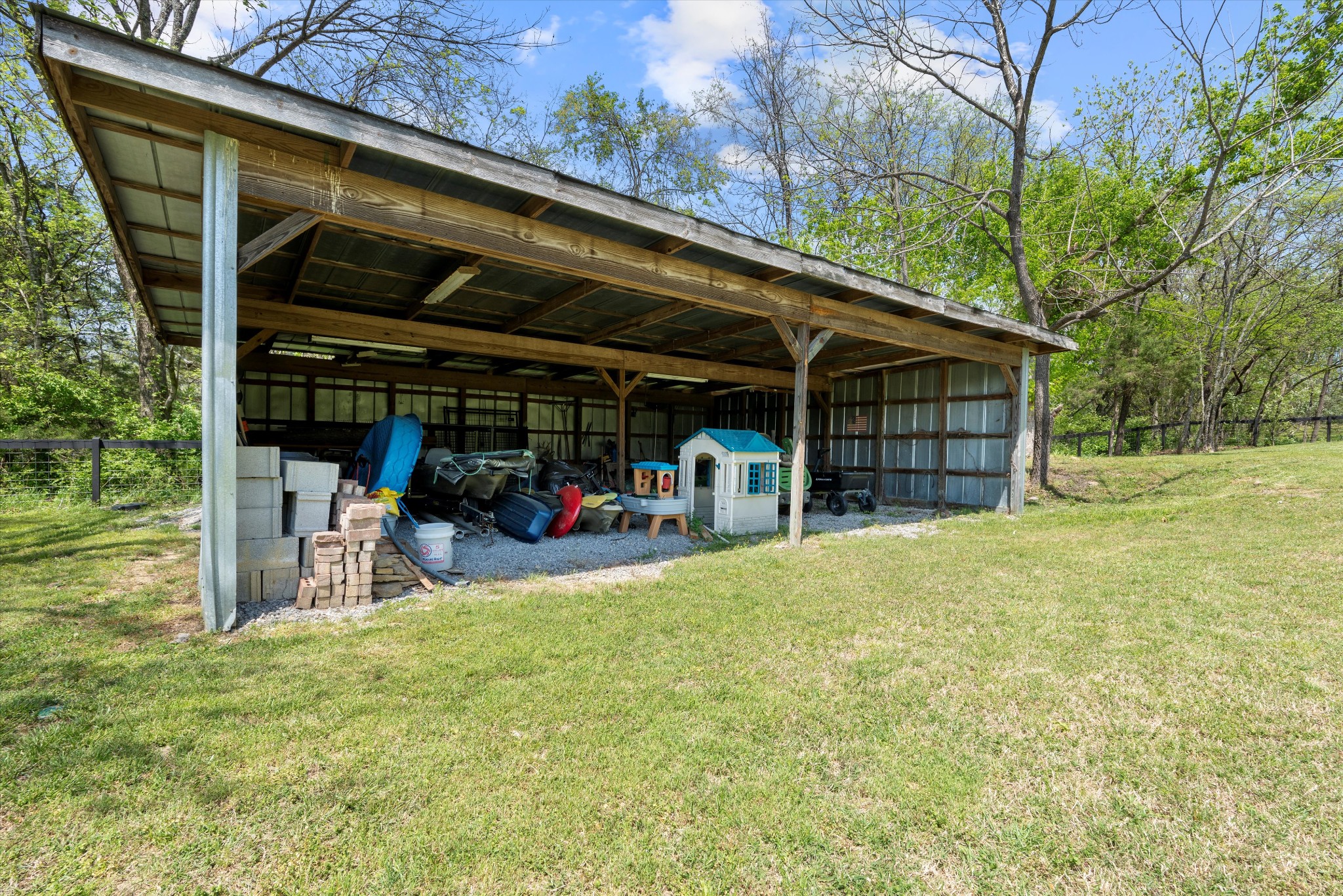 3181 Old Lebanon Dirt Rd