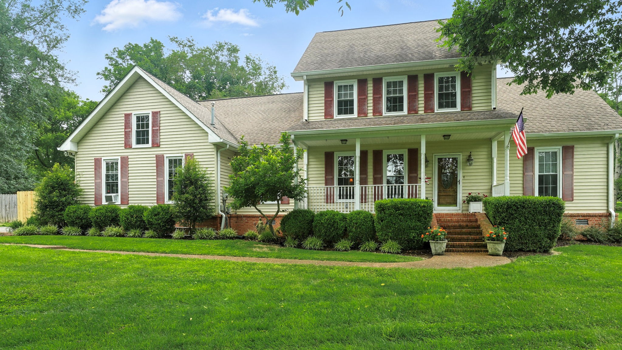 1420 Dickerson Bay Dr