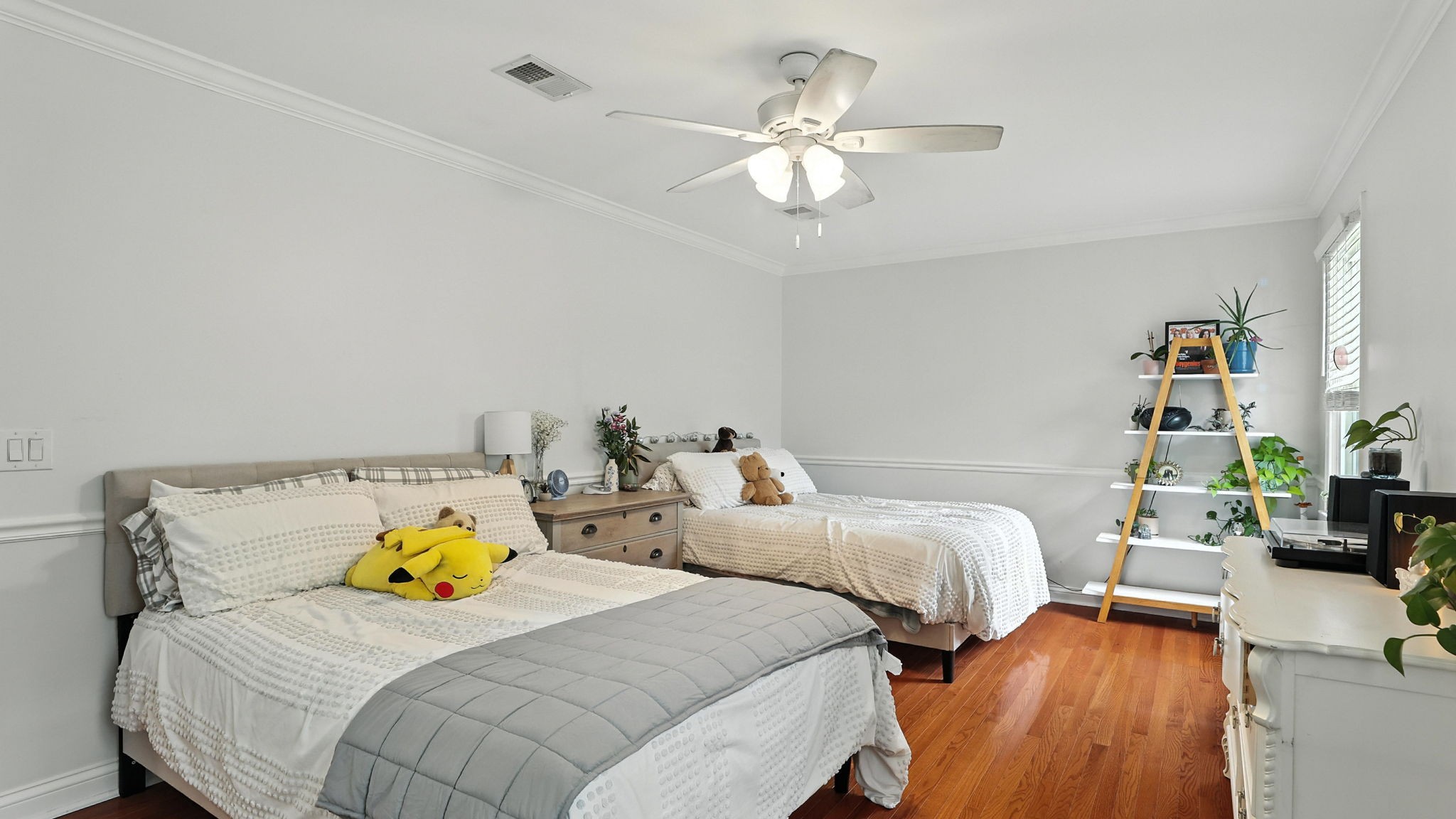 1420 Dickerson Bay Dr